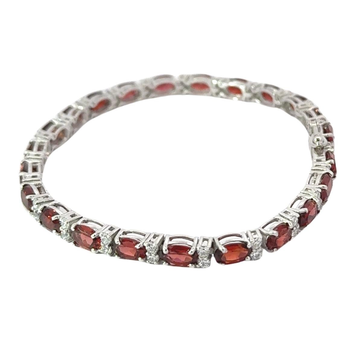 925 Silver Garnet January Birthstone Tennis Bracelet Antique Jewelry for Her For Sale 1