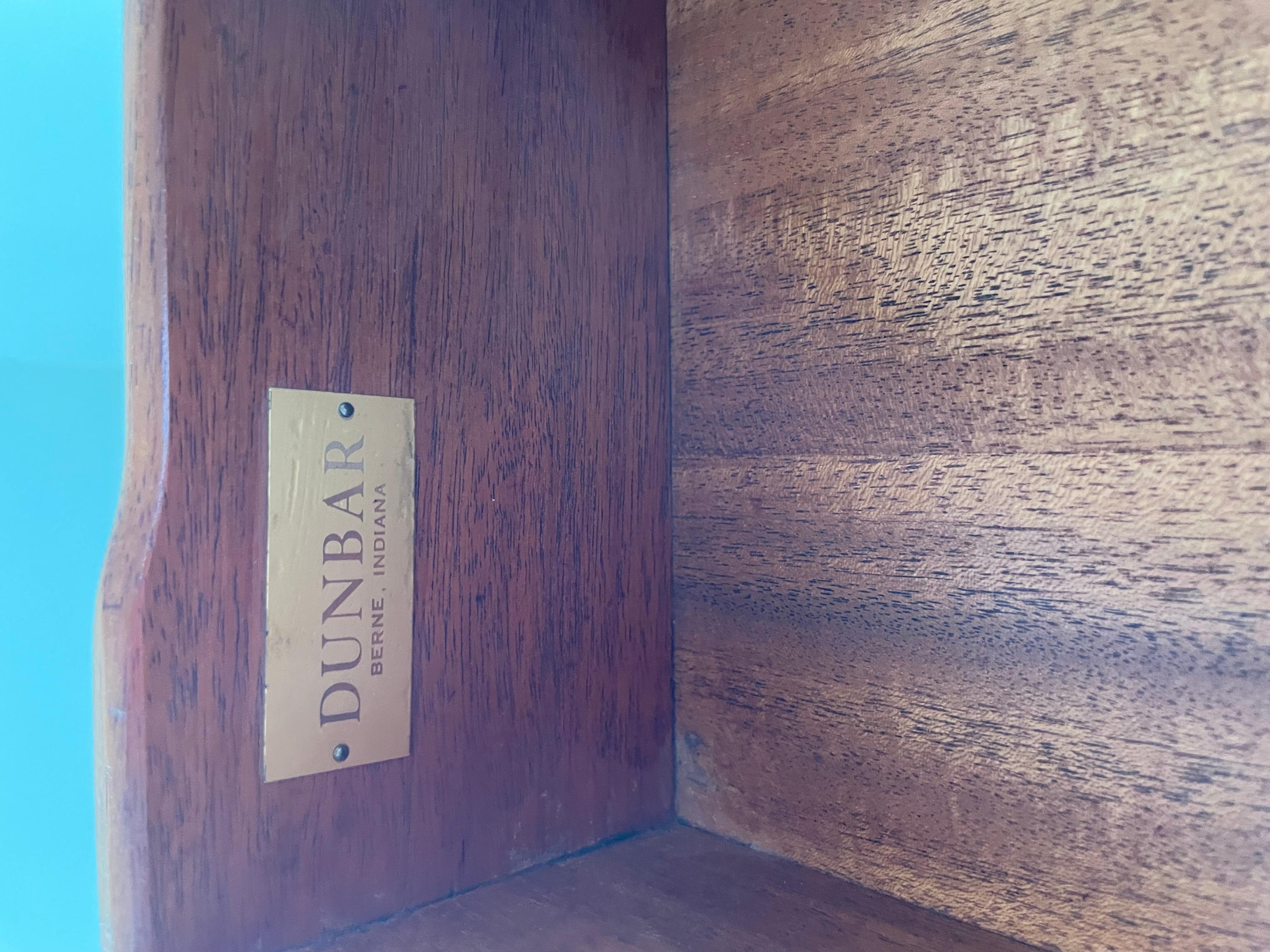 Intarsio Armadio Janus, modello 5727 con intarsi di piastrelle Tiffany di Edward Wormley per Dunbar in vendita