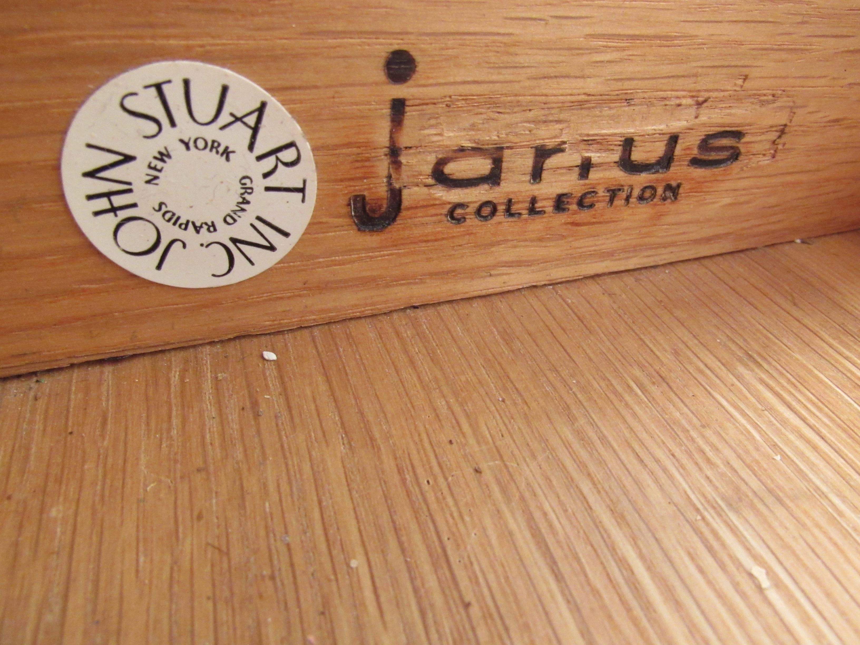 Janus Collection Bedroom Dresser by John Stuart In Good Condition In Brooklyn, NY