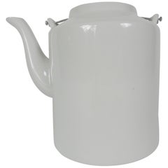 Janus et Cie Contemporary Blanc de Chin Teapot