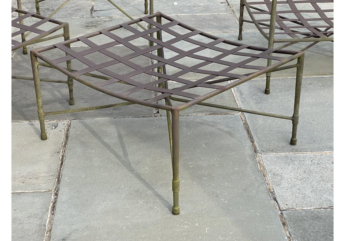 Janus Et Cie Iron Group mit Loungesesseln, Ottomane und Tisch im Zustand „Starke Gebrauchsspuren“ im Angebot in Bridgeport, CT