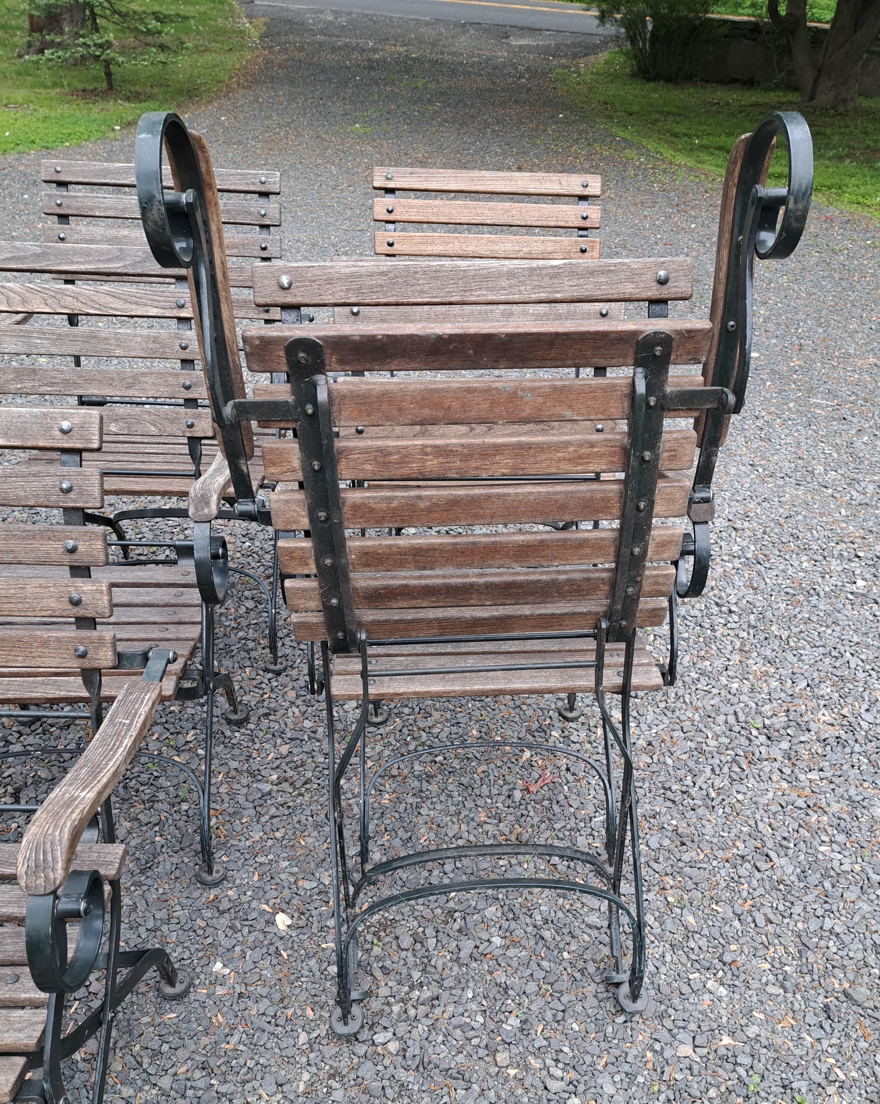 Janus et Cie Weishaupl Sedie da Giardino Pieghevoli in Ferro e Wood Set di Dodici in vendita 2