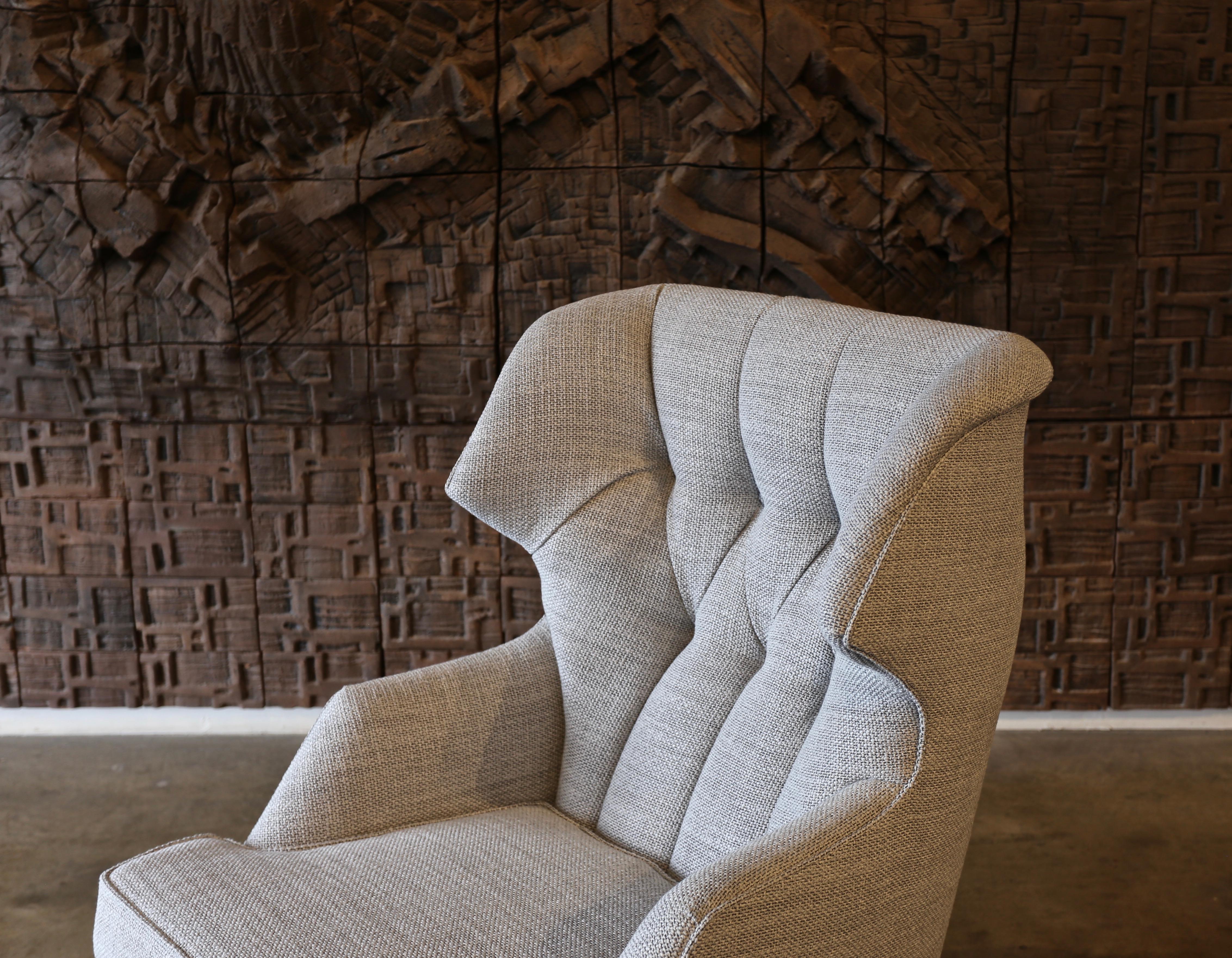 Janus Wing Chair and Ottoman by Edward Wormley for Dunbar, circa 1957 In Good Condition In Costa Mesa, CA