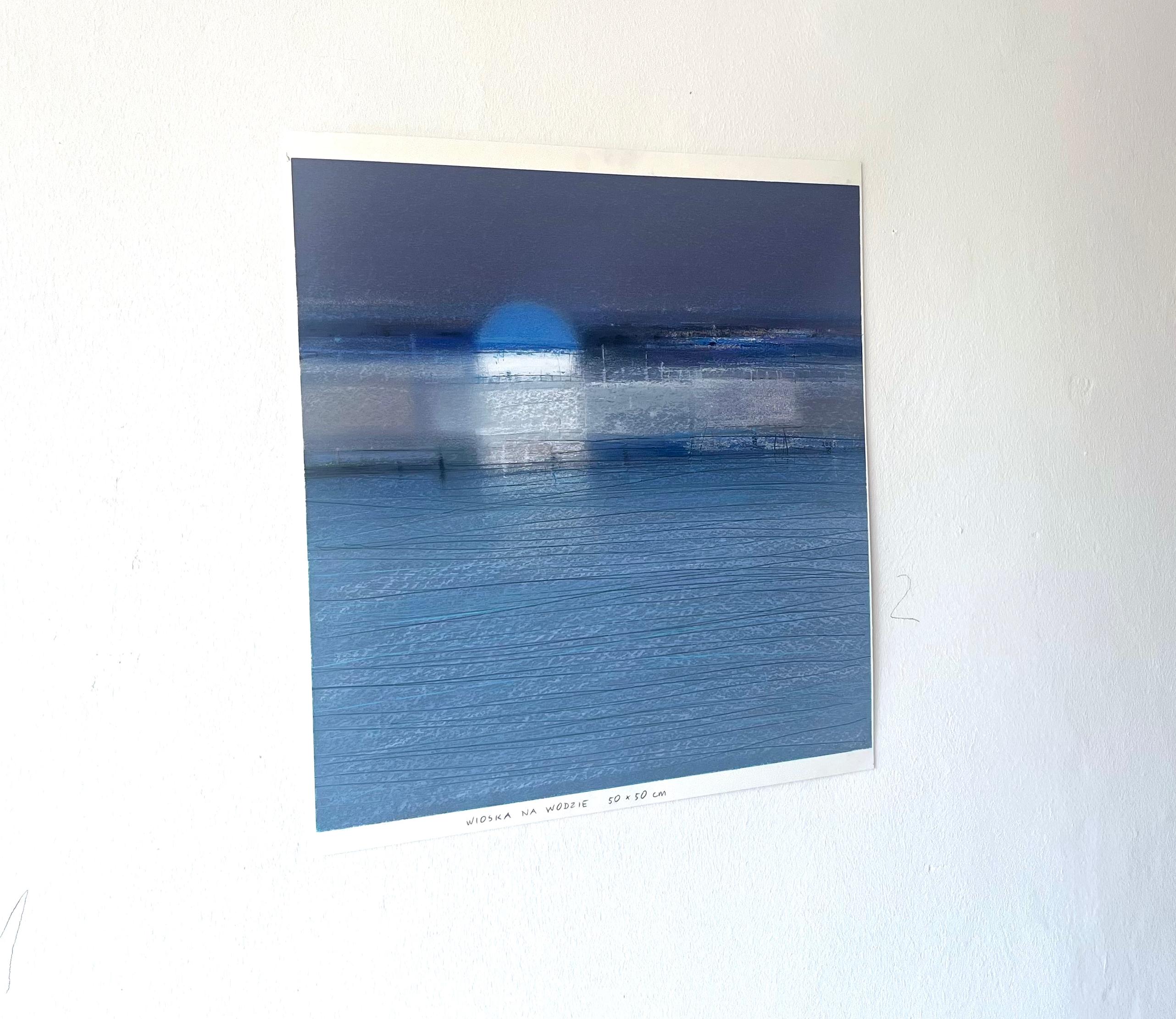 VILLAGE ON THE WATER - Moderne Nature Ölpastellmalerei, Blautöne, Light  – Painting von Janusz Kokot