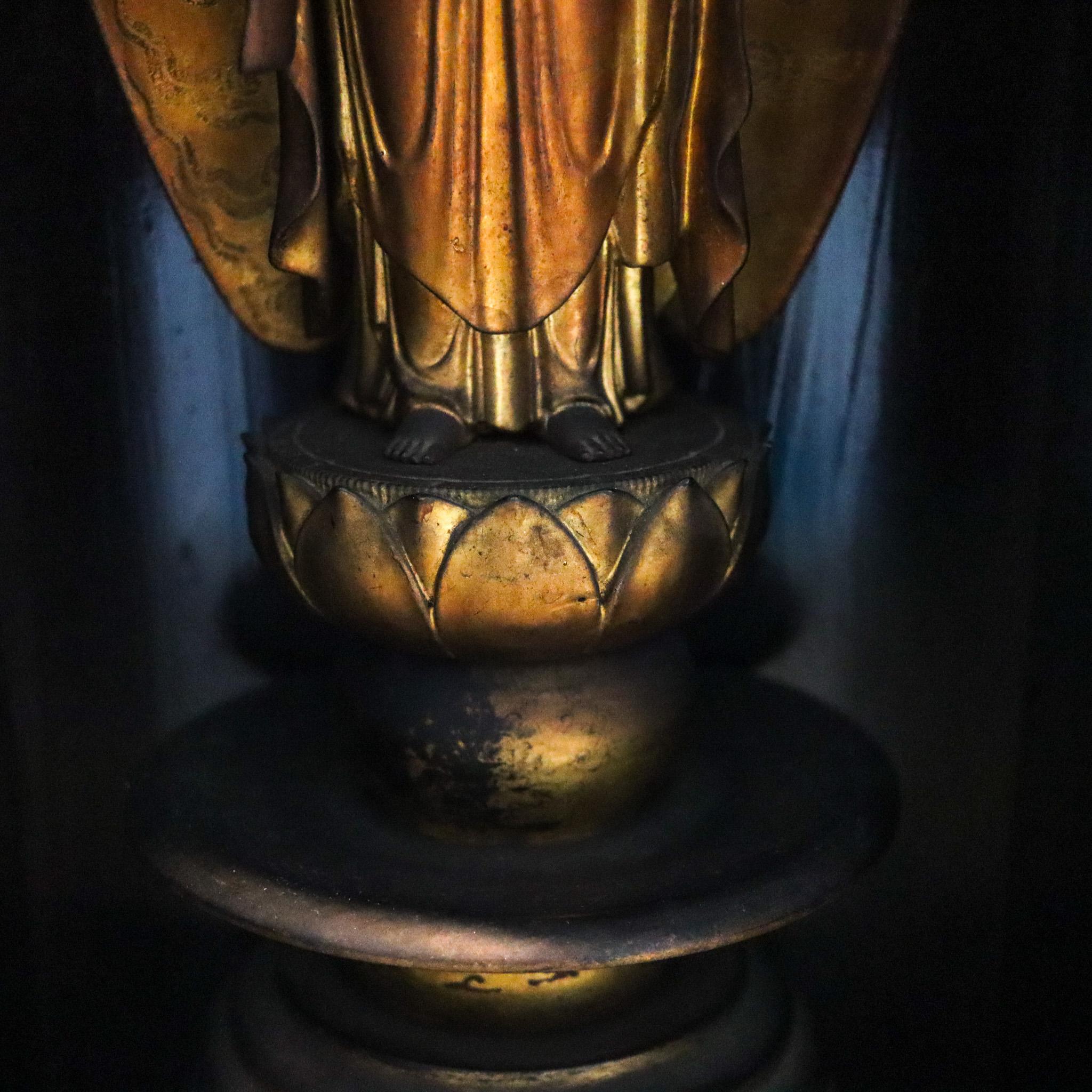Hand-Carved JAPAN 1810 Edo Period Large Butsudan Home Altar With Amida Nyorai In Wood For Sale