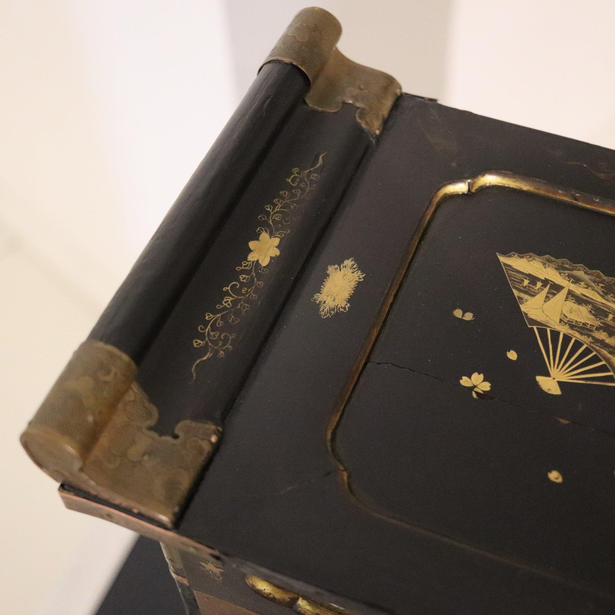 JAPAN 1820 Edo Periode Schwarz lackiert & vergoldet Tansu Kabinett Kommode mit Schubladen im Angebot 4