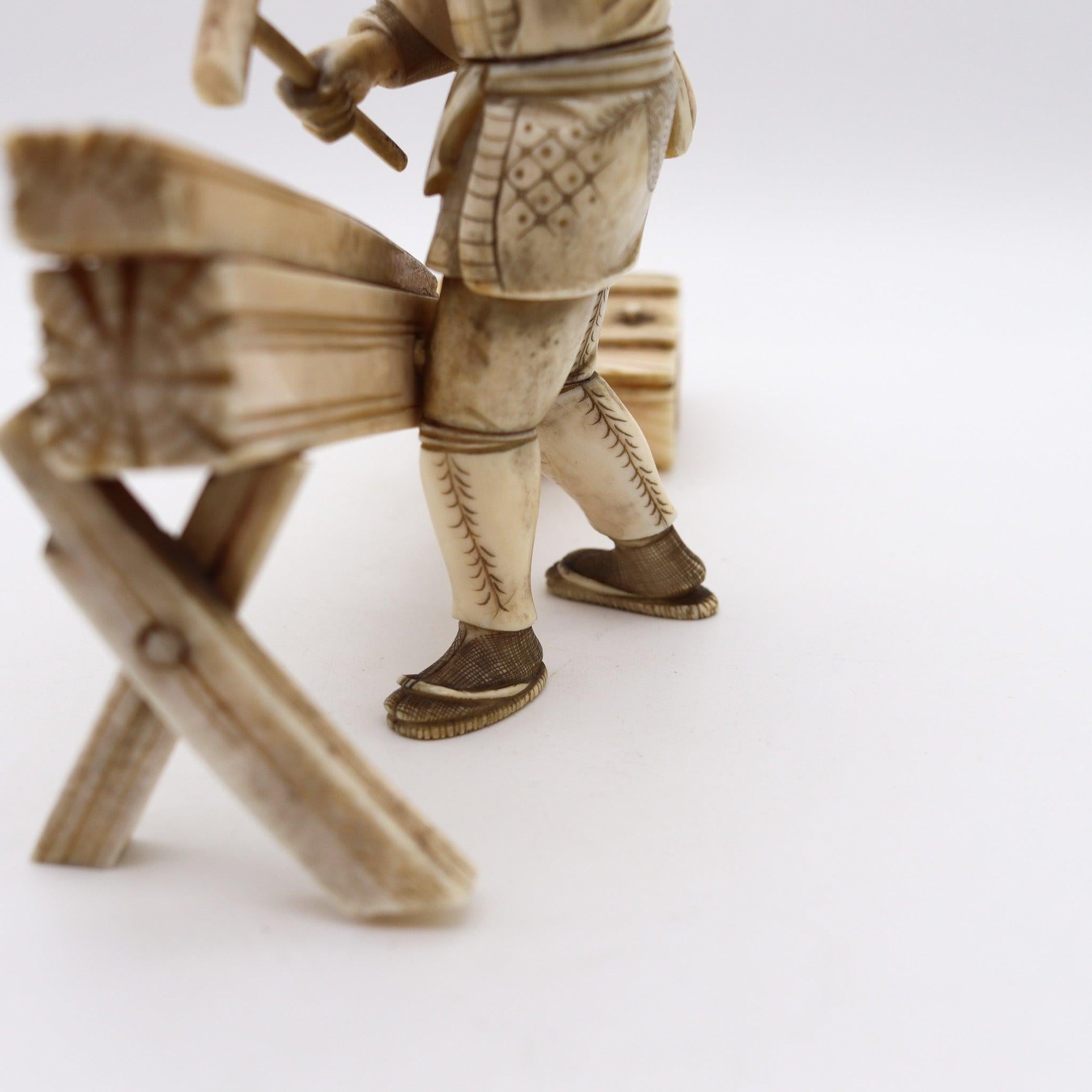 JAPAN 1890 Meiji Okimono Sculpture of a Carpenter Carved In Ivory 2