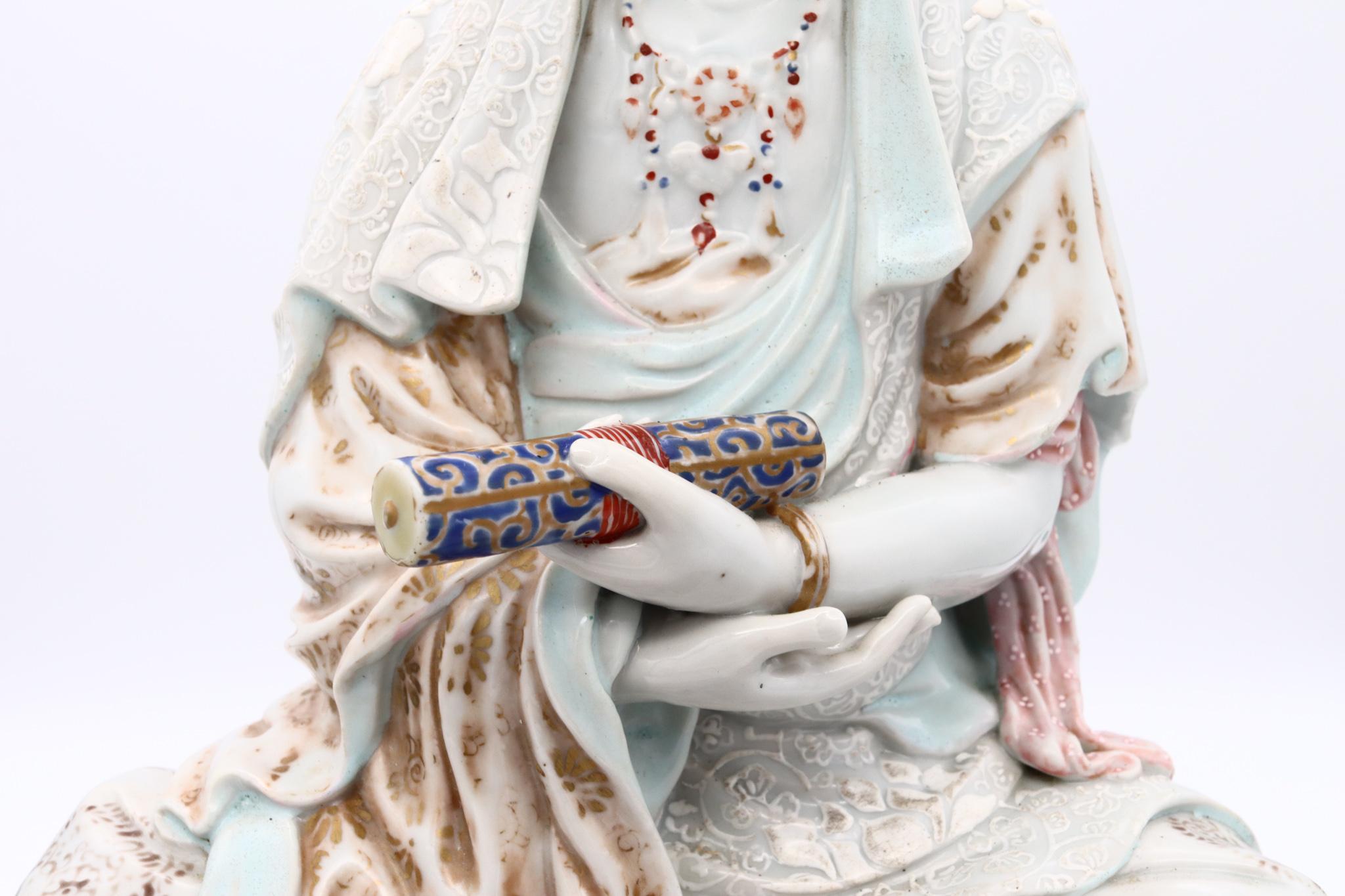 Japan 1890 Meiji Period Seated Figure of Quan Yin in Enamelled White Porcelain In Excellent Condition In Miami, FL