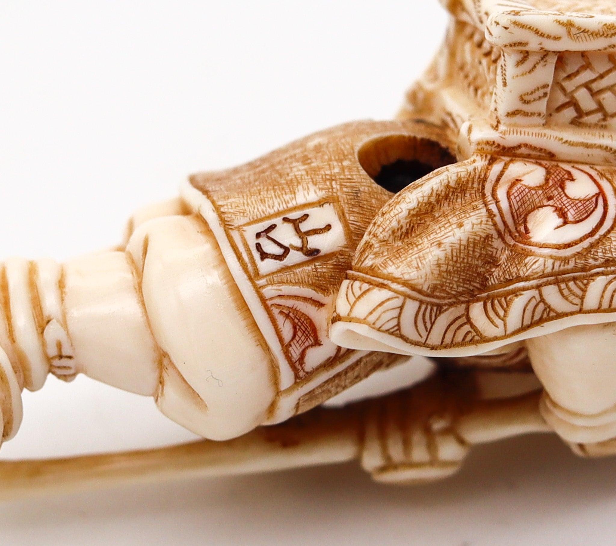 JAPAN 1890 Meiji Polychromate Netsuke Of a Yamabushi Carved In Ivory 1