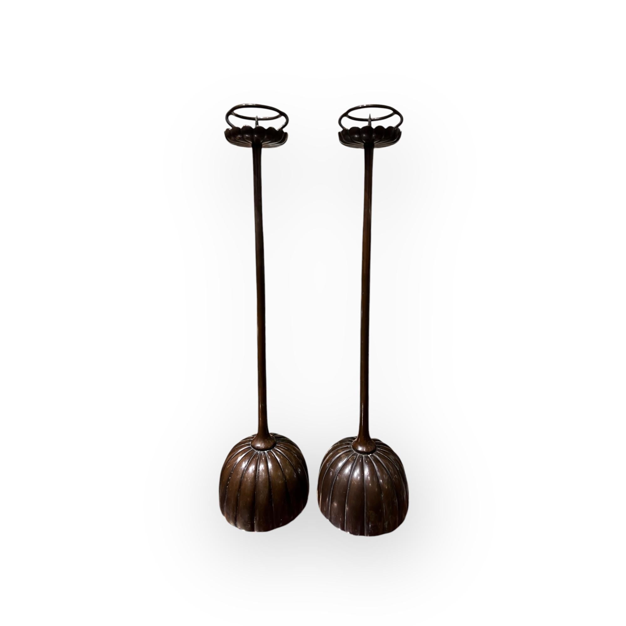 Japan, 19th pair of Japanese bronze Chrysanthemum Shokudai candle holders 1