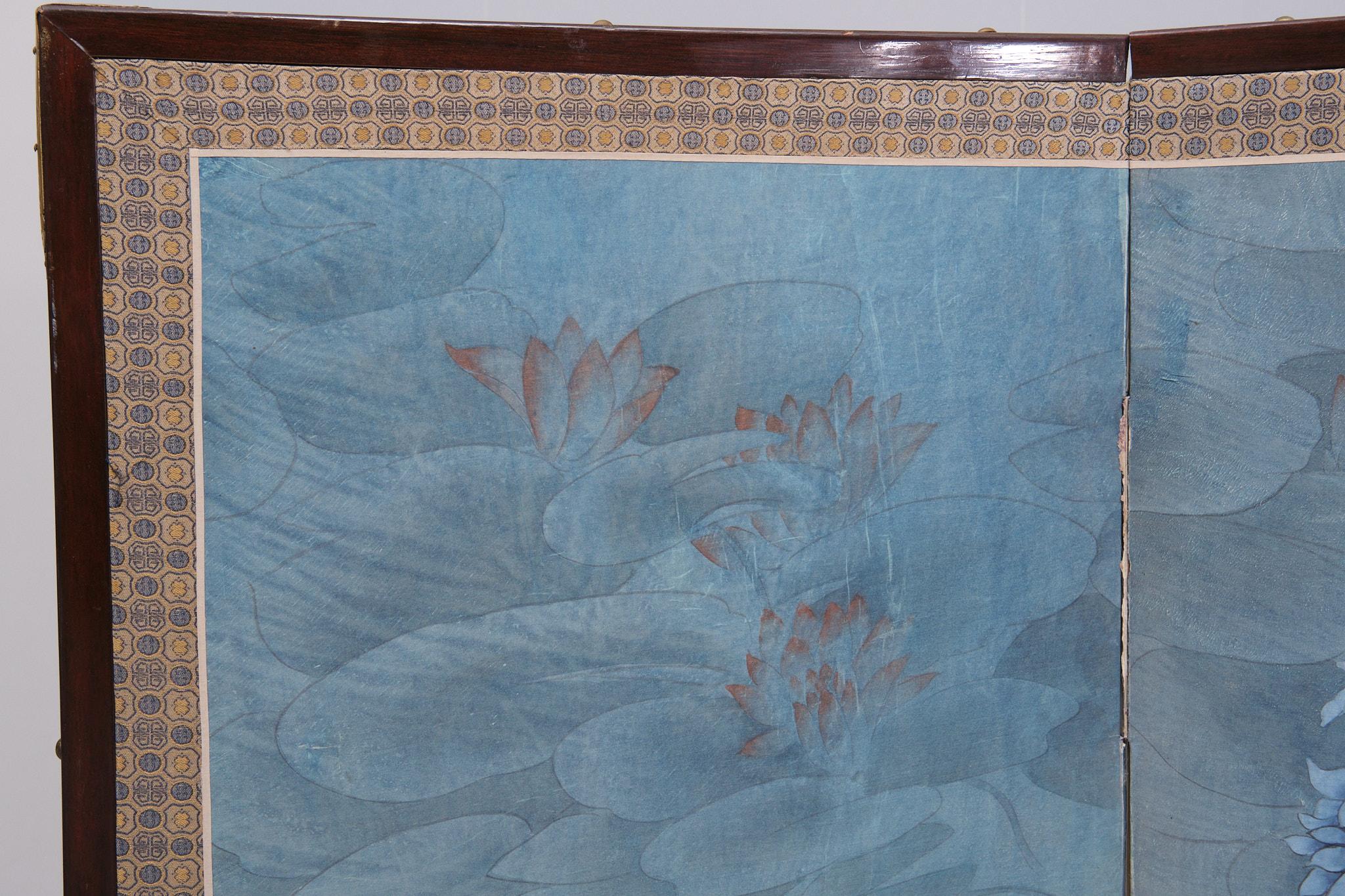 Chinoiserie Japan 4 piece panel room divider  ''underwater world''  1950s  For Sale