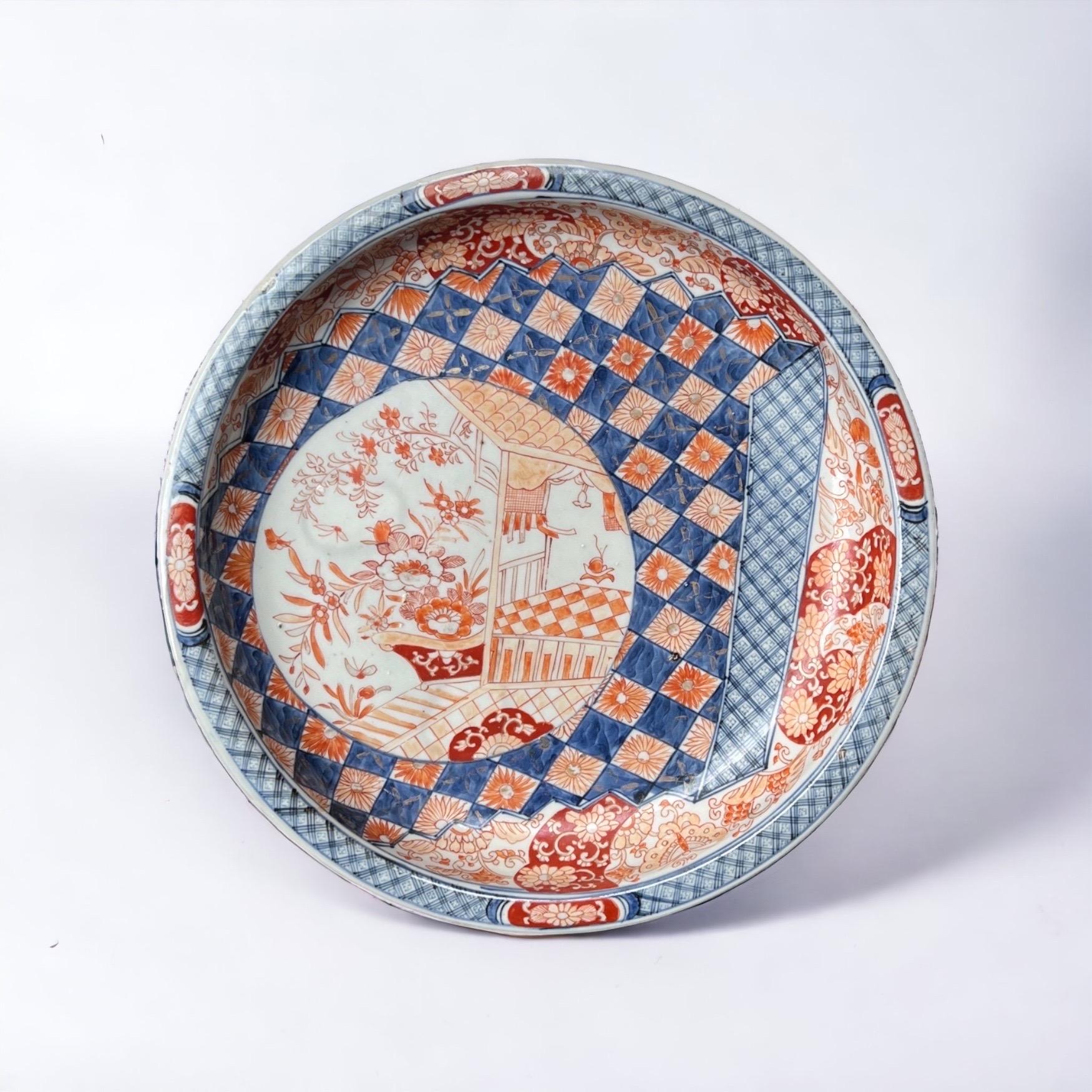 Hand-Painted Japan, a Late 18th Century Imari Charger, Edo Period For Sale