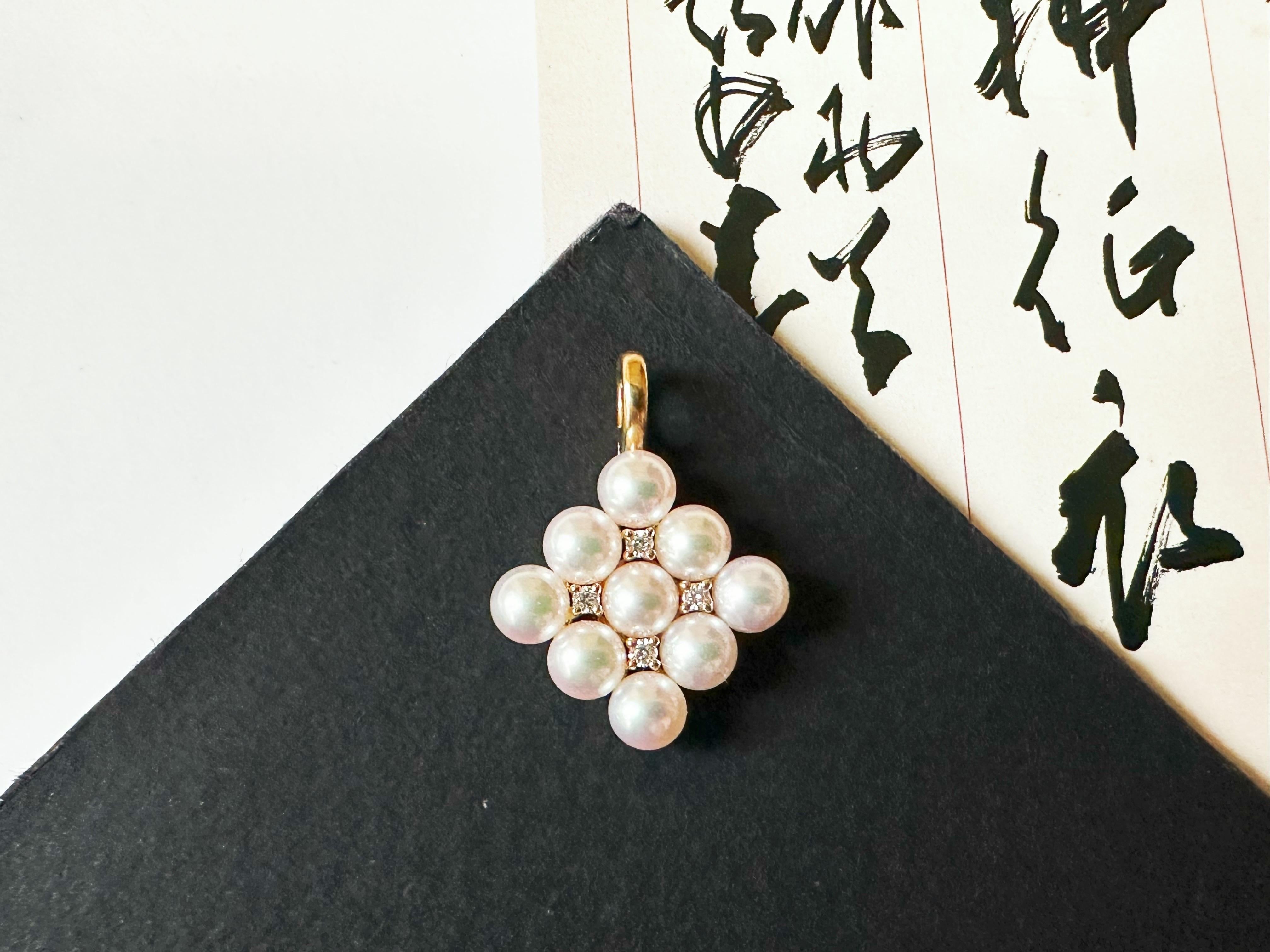 Round Cut Japan Akoya Pearl Mirror Like Pendant, Pearl Pendant with Diamonds in 18K Gold For Sale
