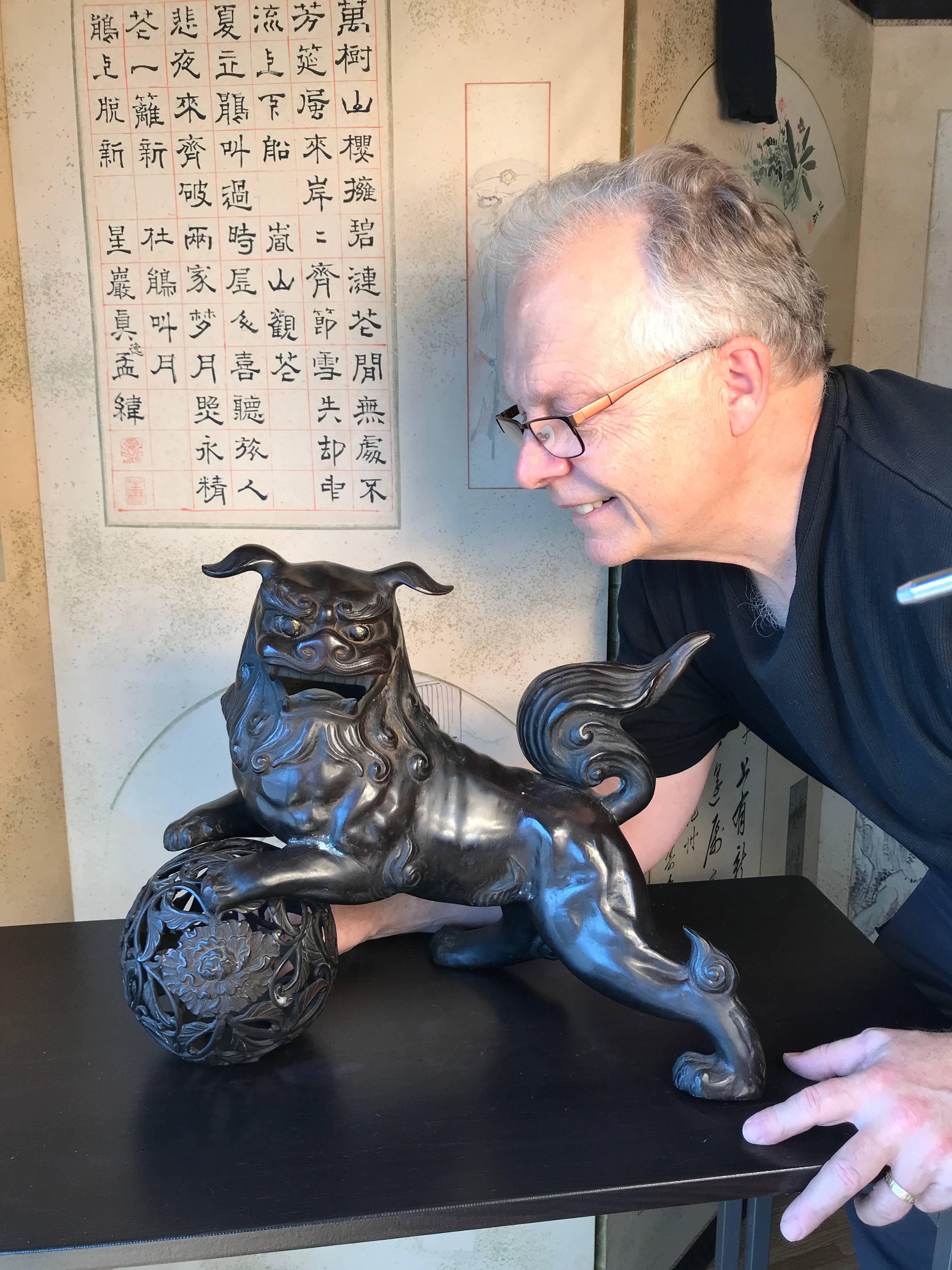 Japanese Japan Antique Big Handsome Bronze Lion Guardian Dog koma-inu Taisho, 1915 Signed