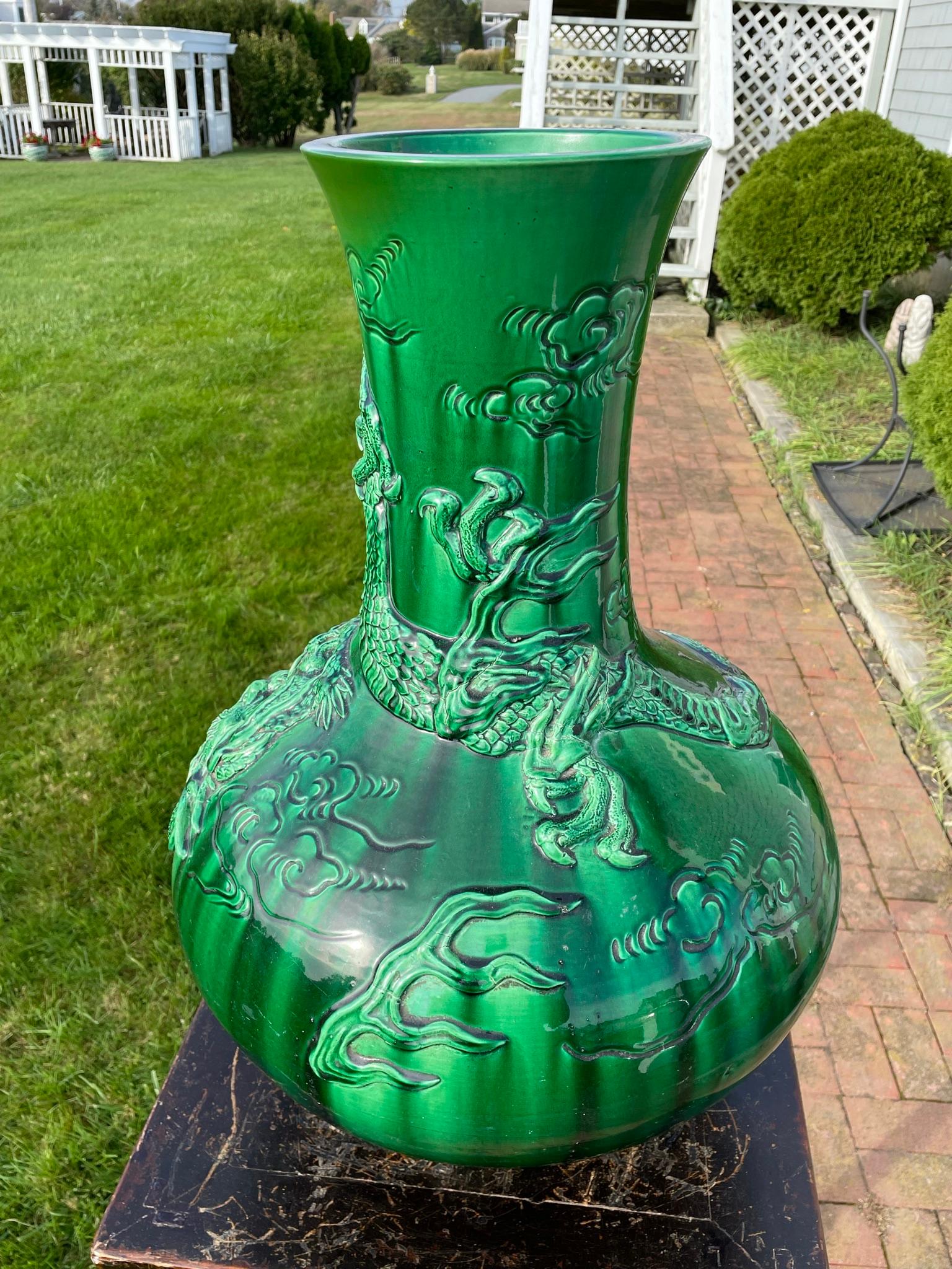 Japan Huge Antique Brilliant Color Green Dragon Vase 4