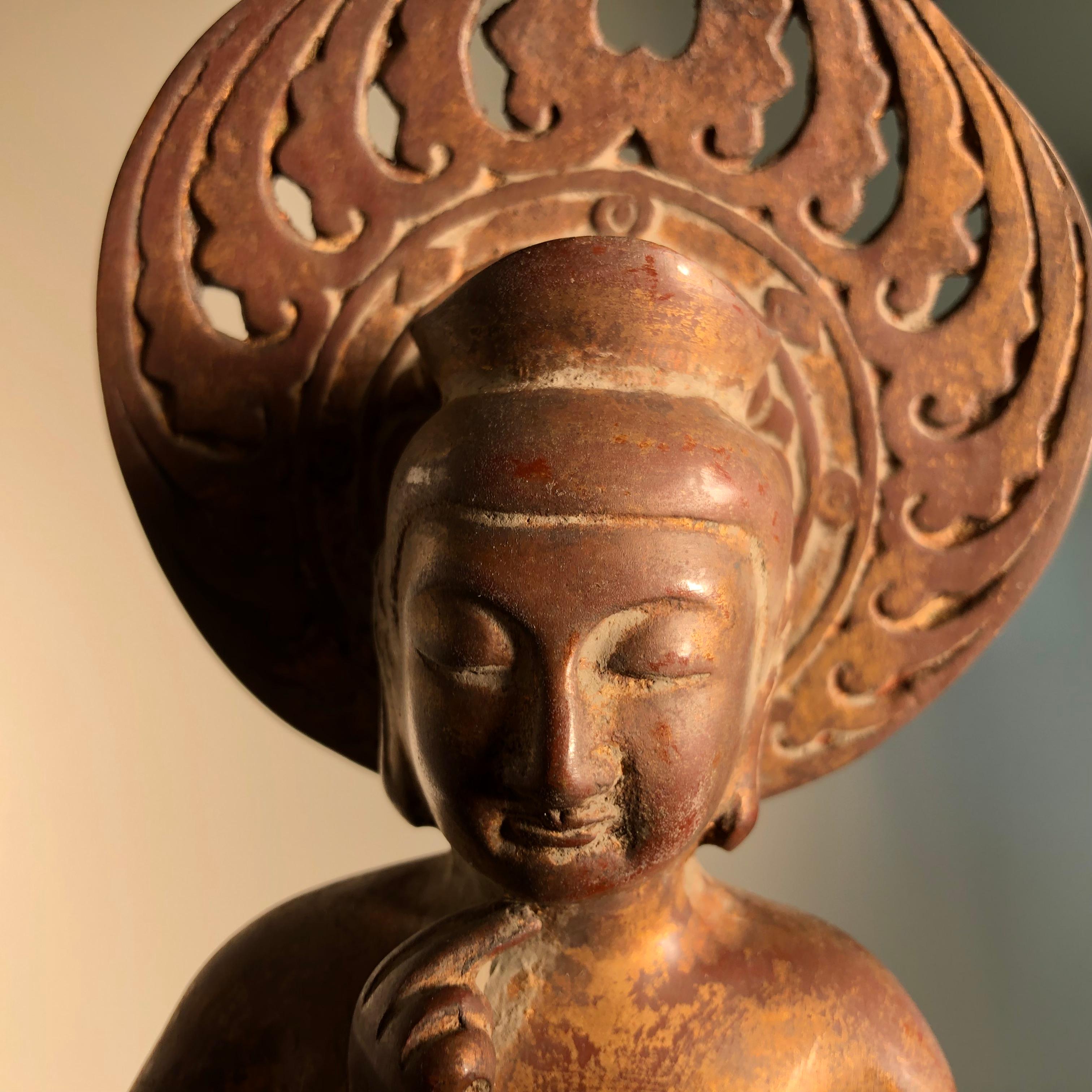 Japan Antique Serene Faced Bronze Seated Kannon Guanyin International Pose 10