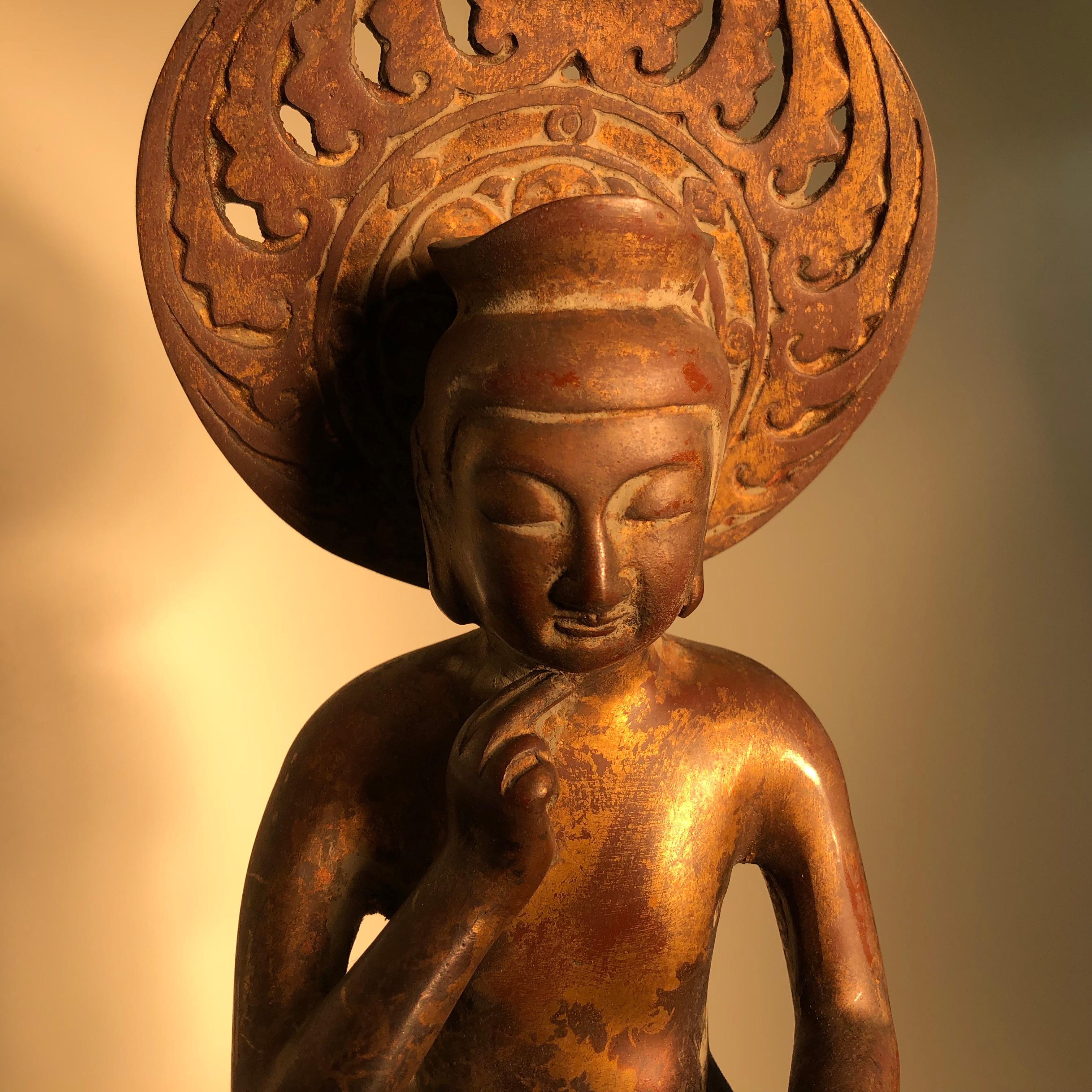 Japanese Japan Antique Serene Faced Bronze Seated Kannon Guanyin International Pose