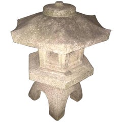 Japan Antique Stone Lantern, Classic Water Viewing or Snow Lantern