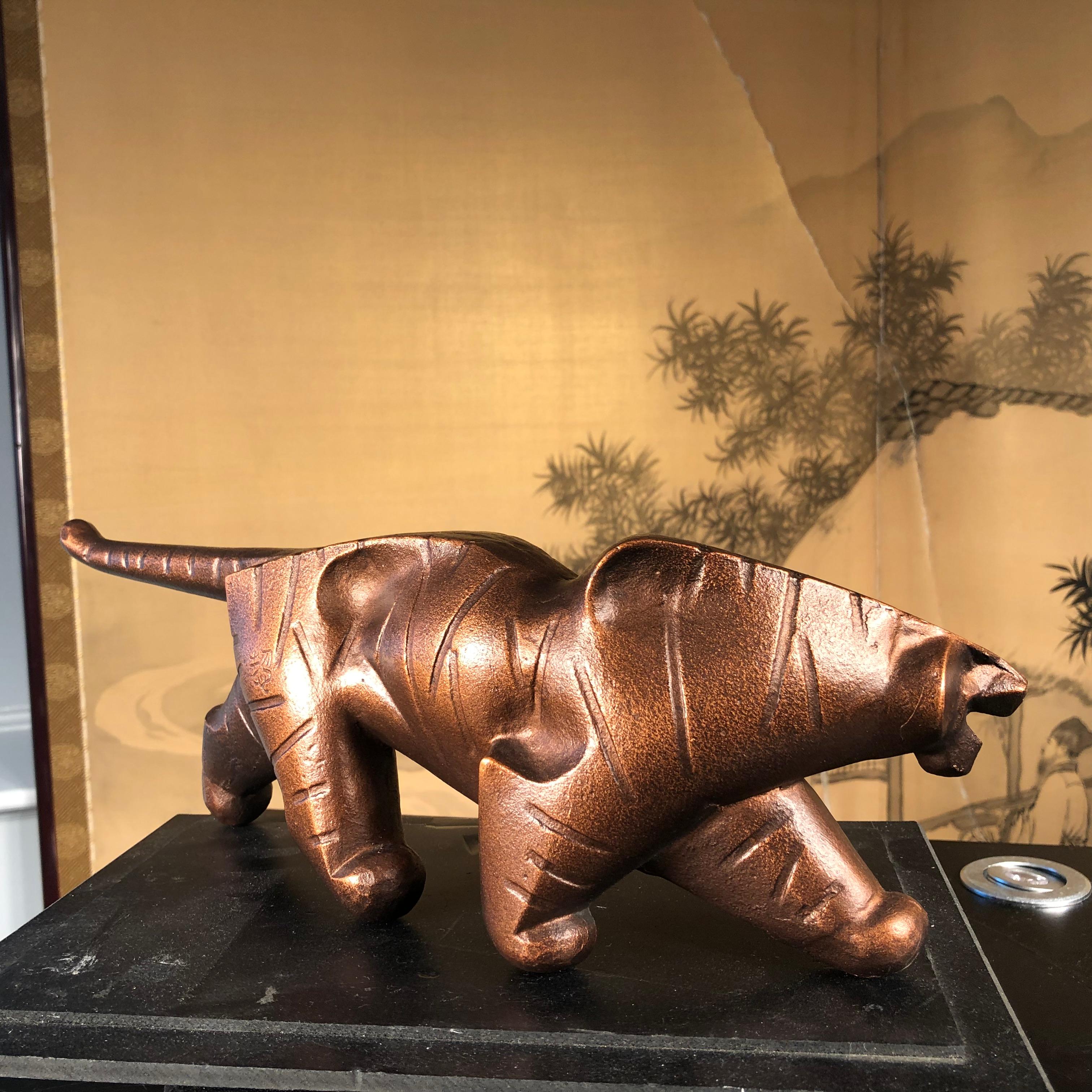 Japan Big Tiger Bronze Master Work by Famous Artist Sotaro Saegusa In Good Condition In South Burlington, VT