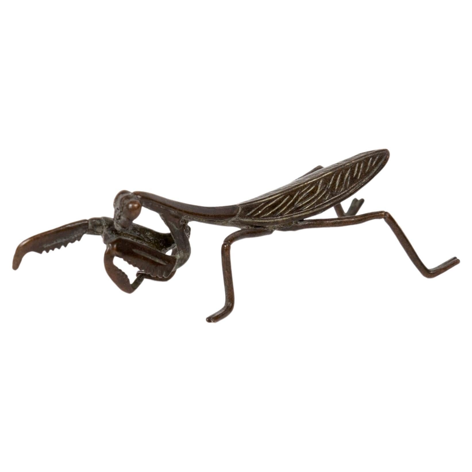 Sculpture japonaise okimono Meiji en bronze représentant des mantis priant