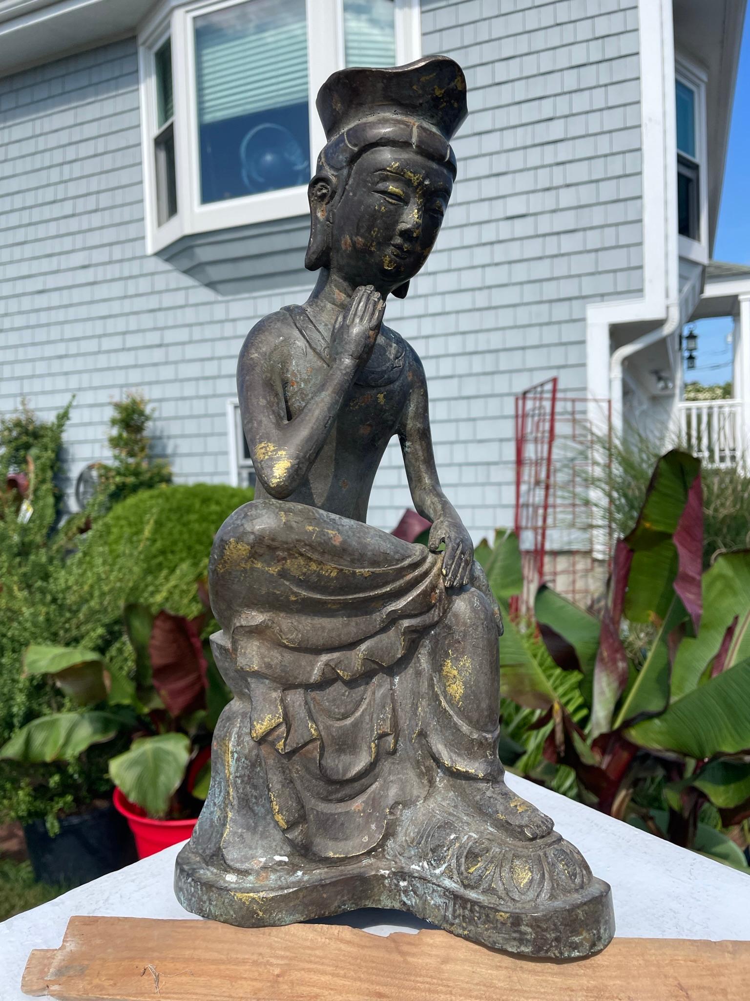 Japan Bronze Seated Garden Guan Yin with Beautiful Face 3