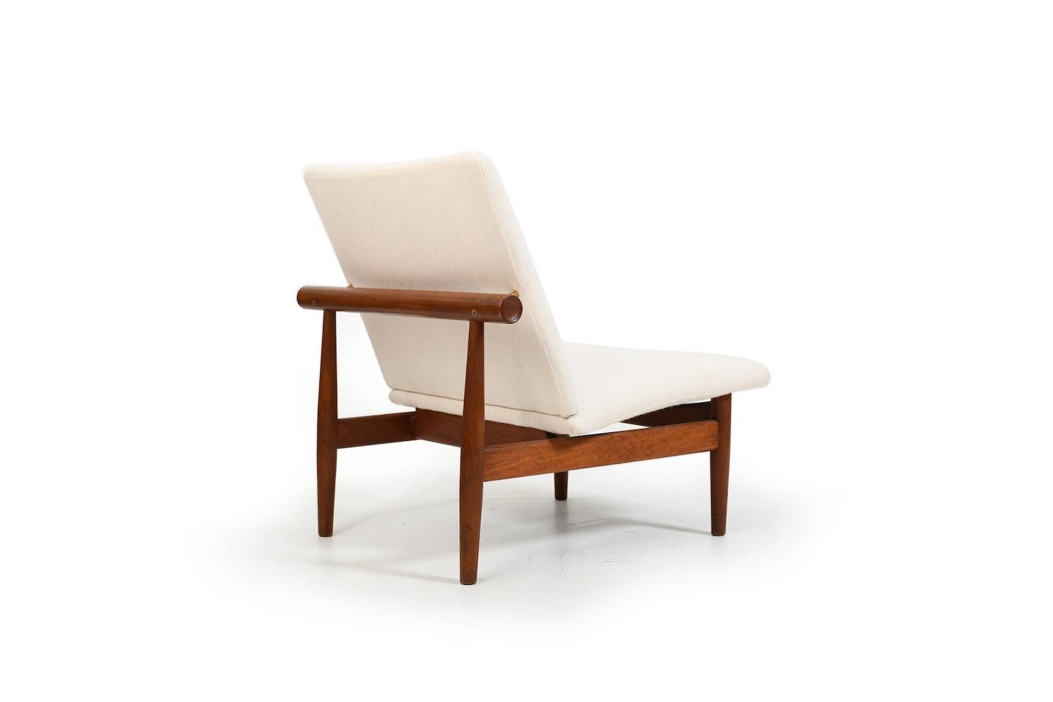 Scandinavo moderno Sedia Japan di Finn Juhl per France & Daverkosen 1950 / Nuova imbottita in vendita