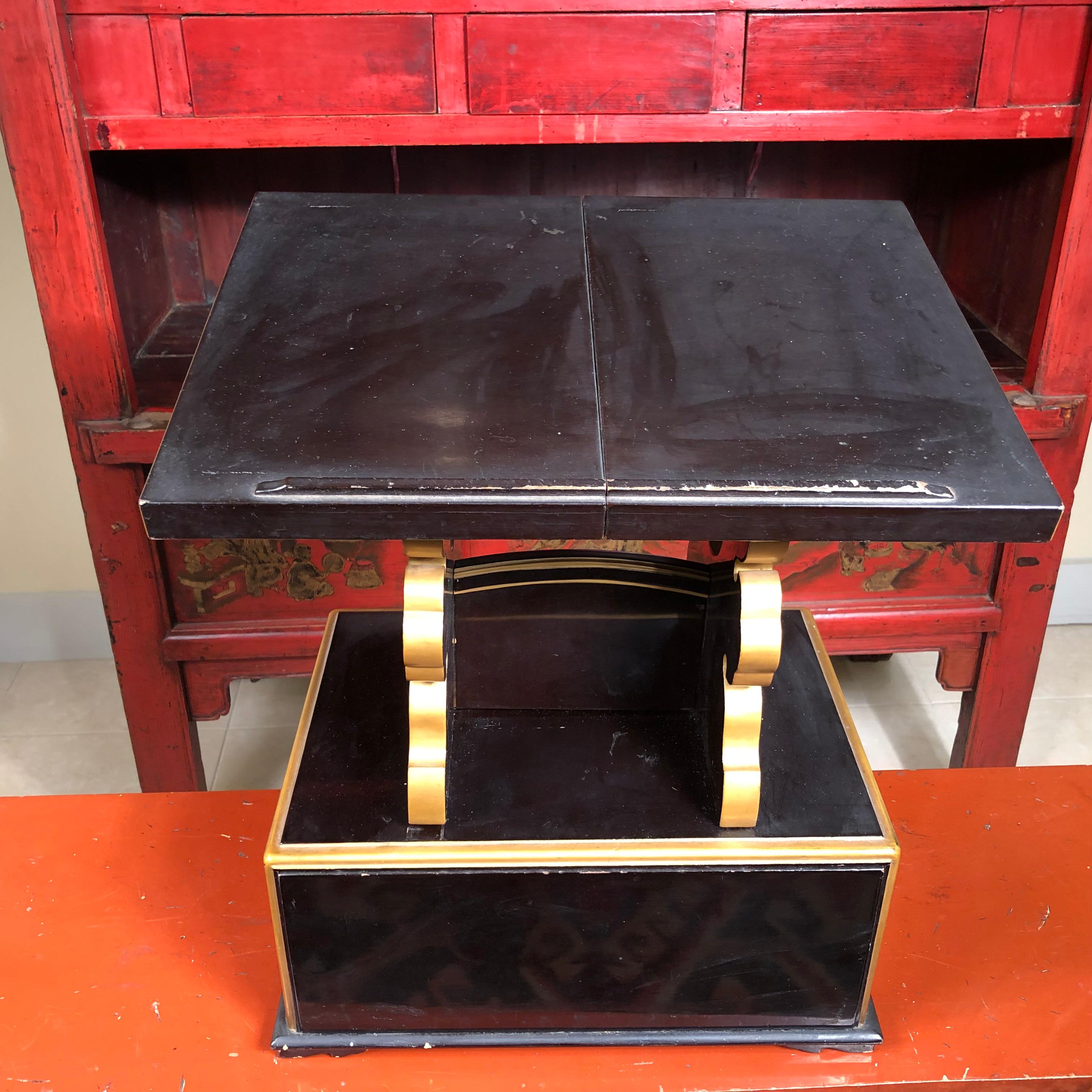 Gilt Japan  Antique Lacquer Book Table 