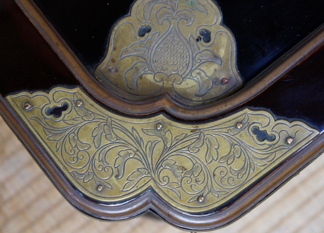 Japan Elegant Antique Rich Black Lacquer Table, 1852 & Signed Box 3