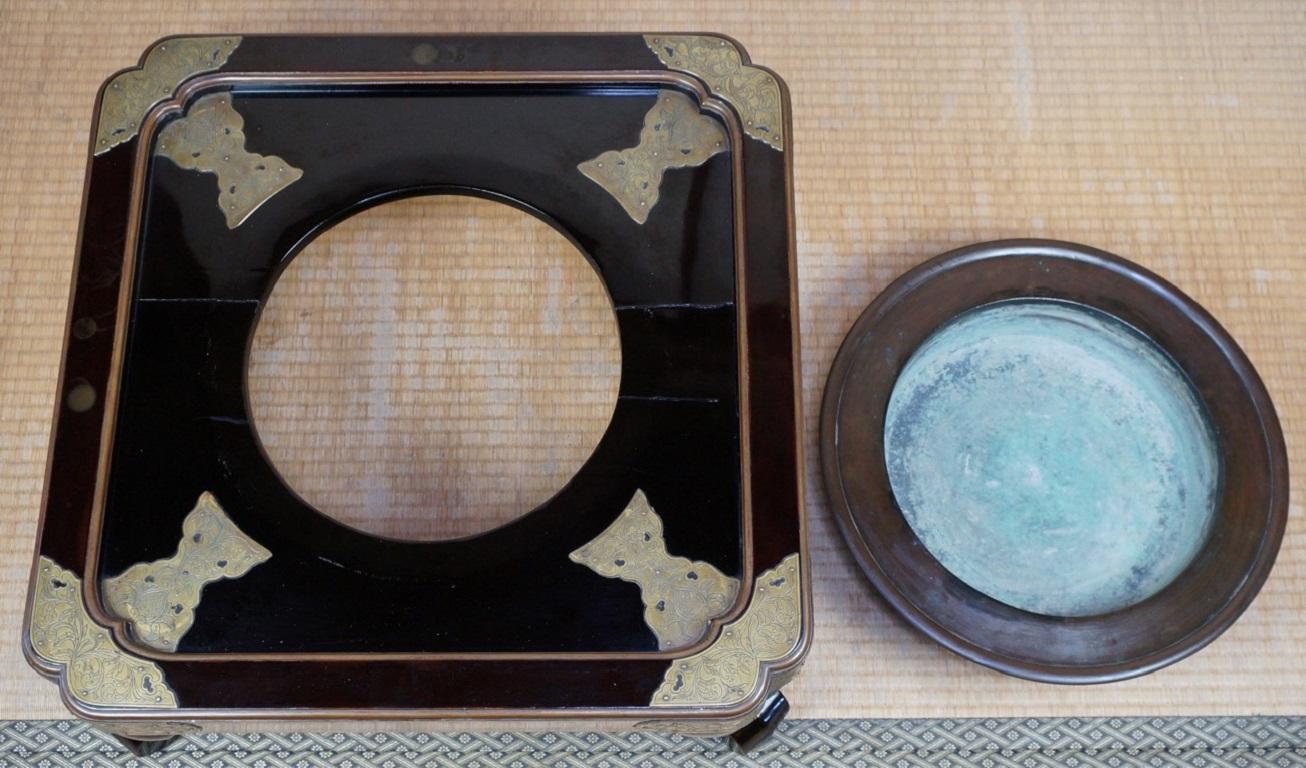 Japan Elegant Antique Rich Black Lacquer Table, 1852 & Signed Box 9
