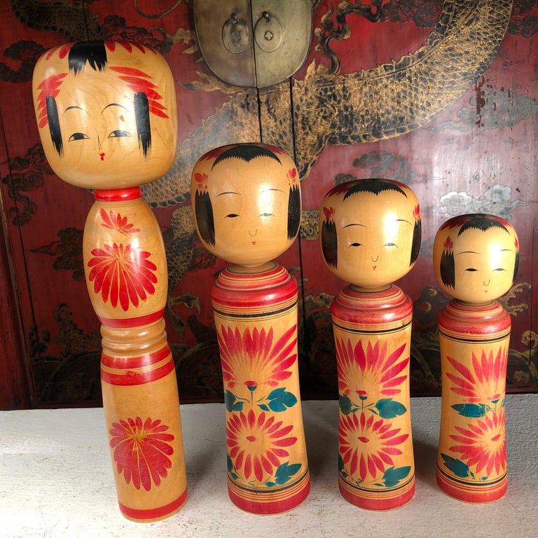 Japan Family Four Big Old Japanese Famous Kokeshi Dolls, Hand Painted