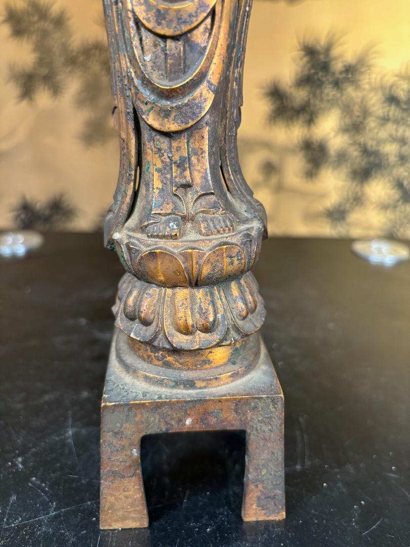 Japan Fine Antique Bronze Kanon Guanyin Signed Shohei, Beautiful Face For Sale 1