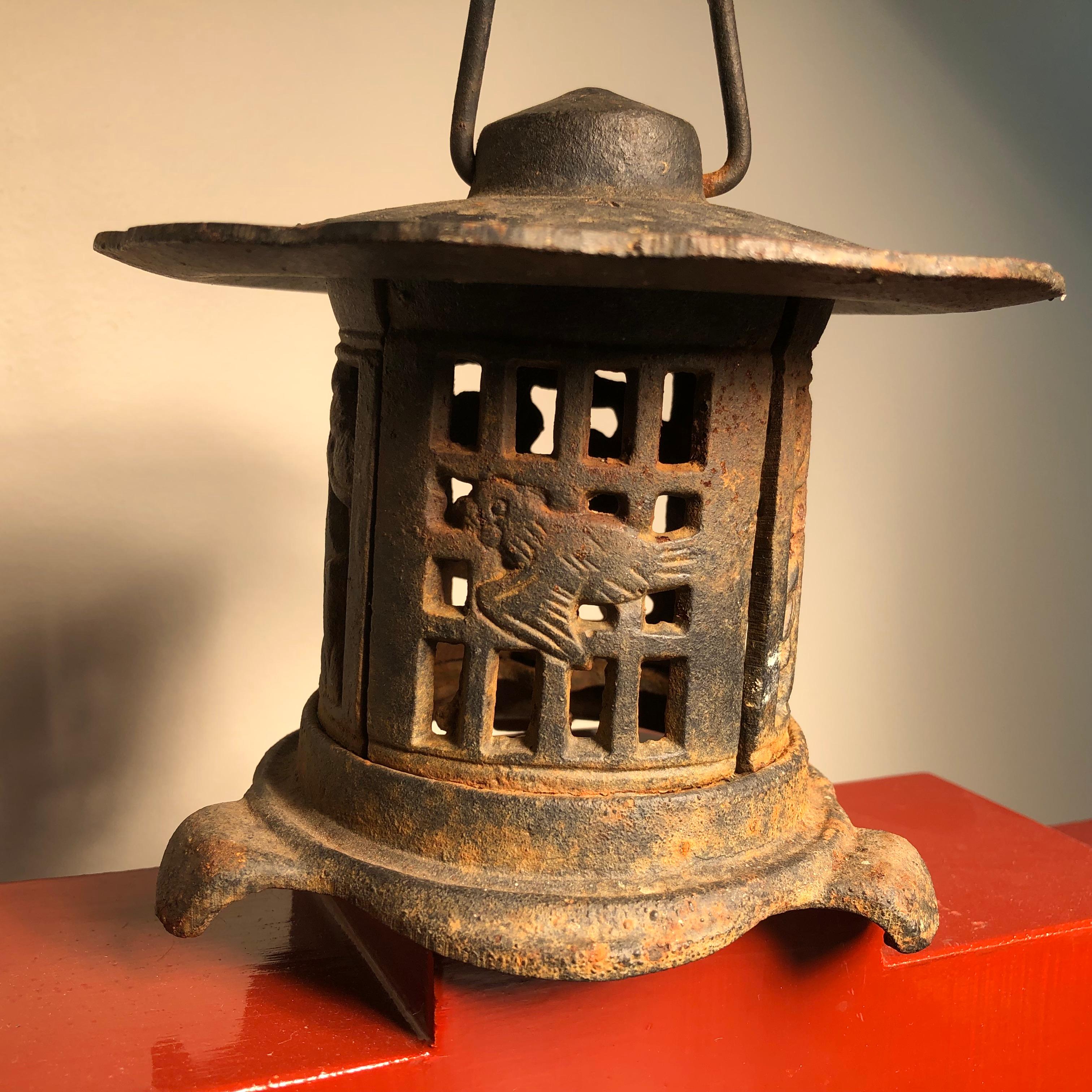 Moulage Lanterne japonaise ancienne en fonte 