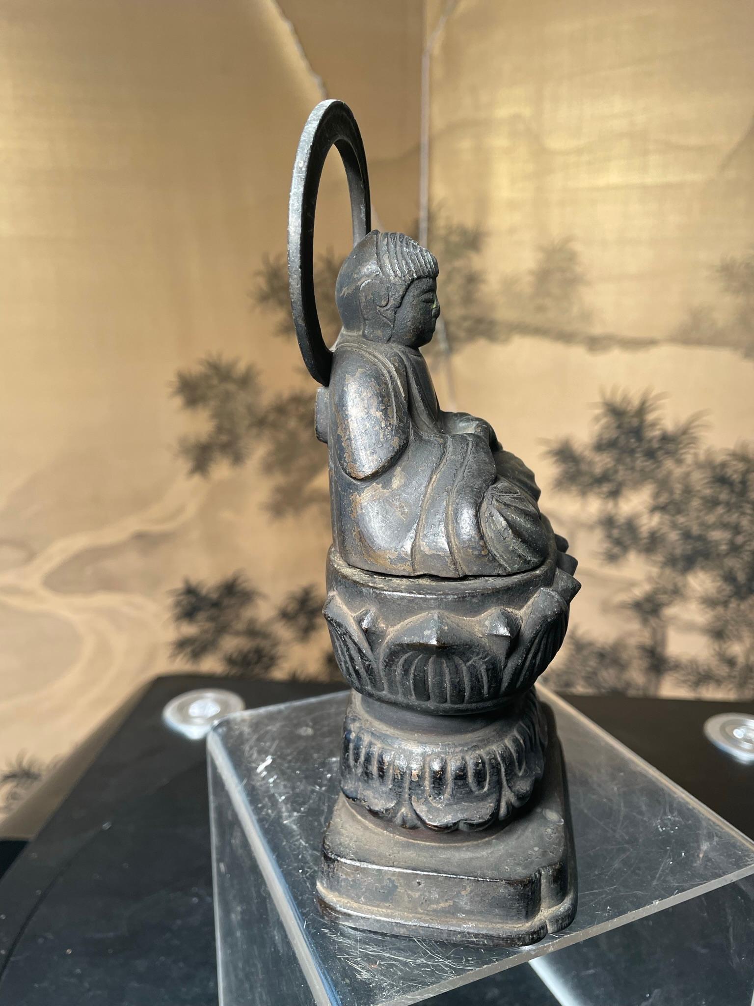 Japan Fine Bronze Seated Amidha Nyorai Buddha, 19thc. For Sale 2