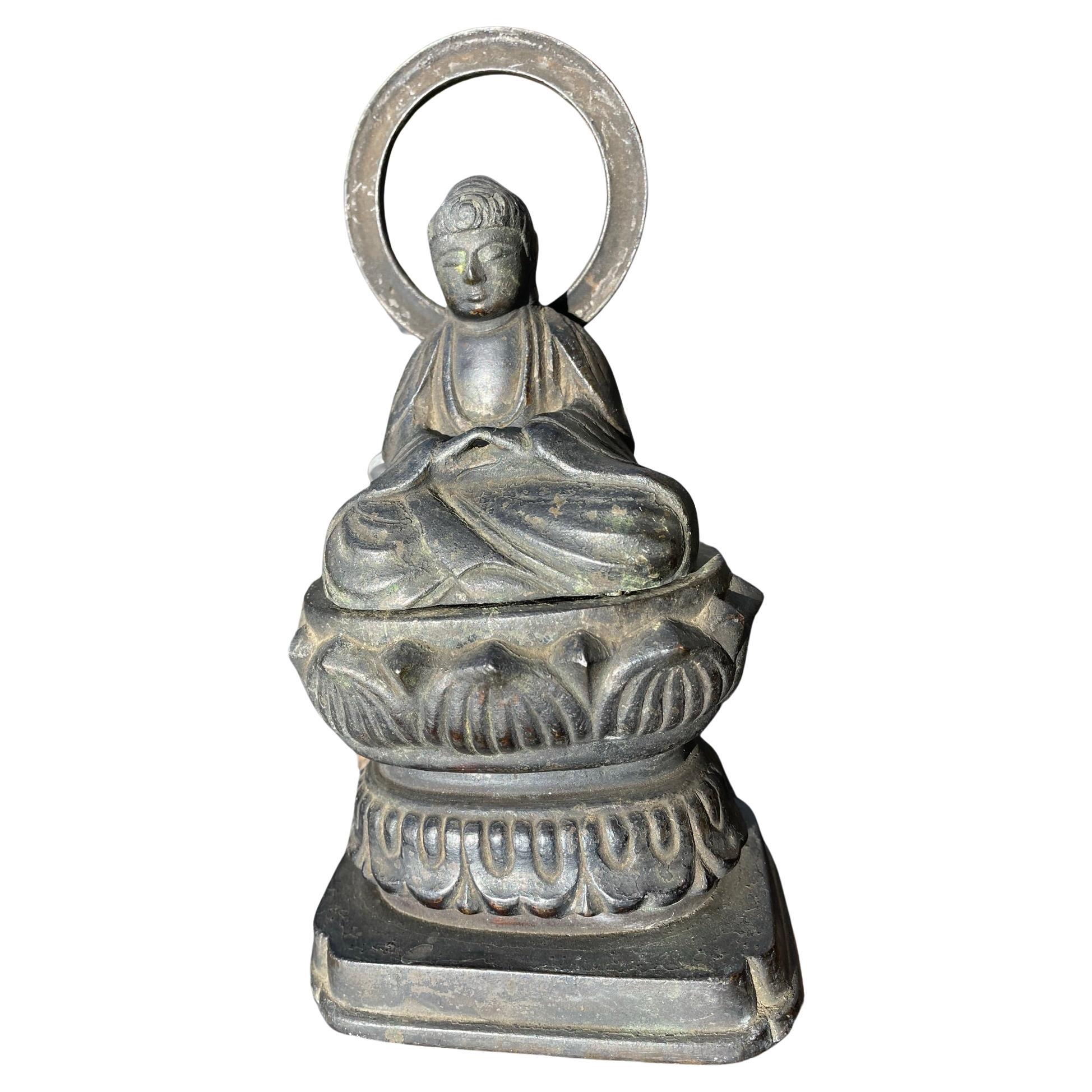 Japanischer sitzender Amidha Nyorai-Buddha aus feiner Bronze, 19. Jahrhundert. im Angebot