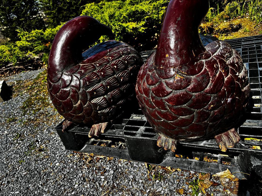 Japan Huge Antique Pair Quail Sculptures Hand-Carved Red Lacquered For Sale 4