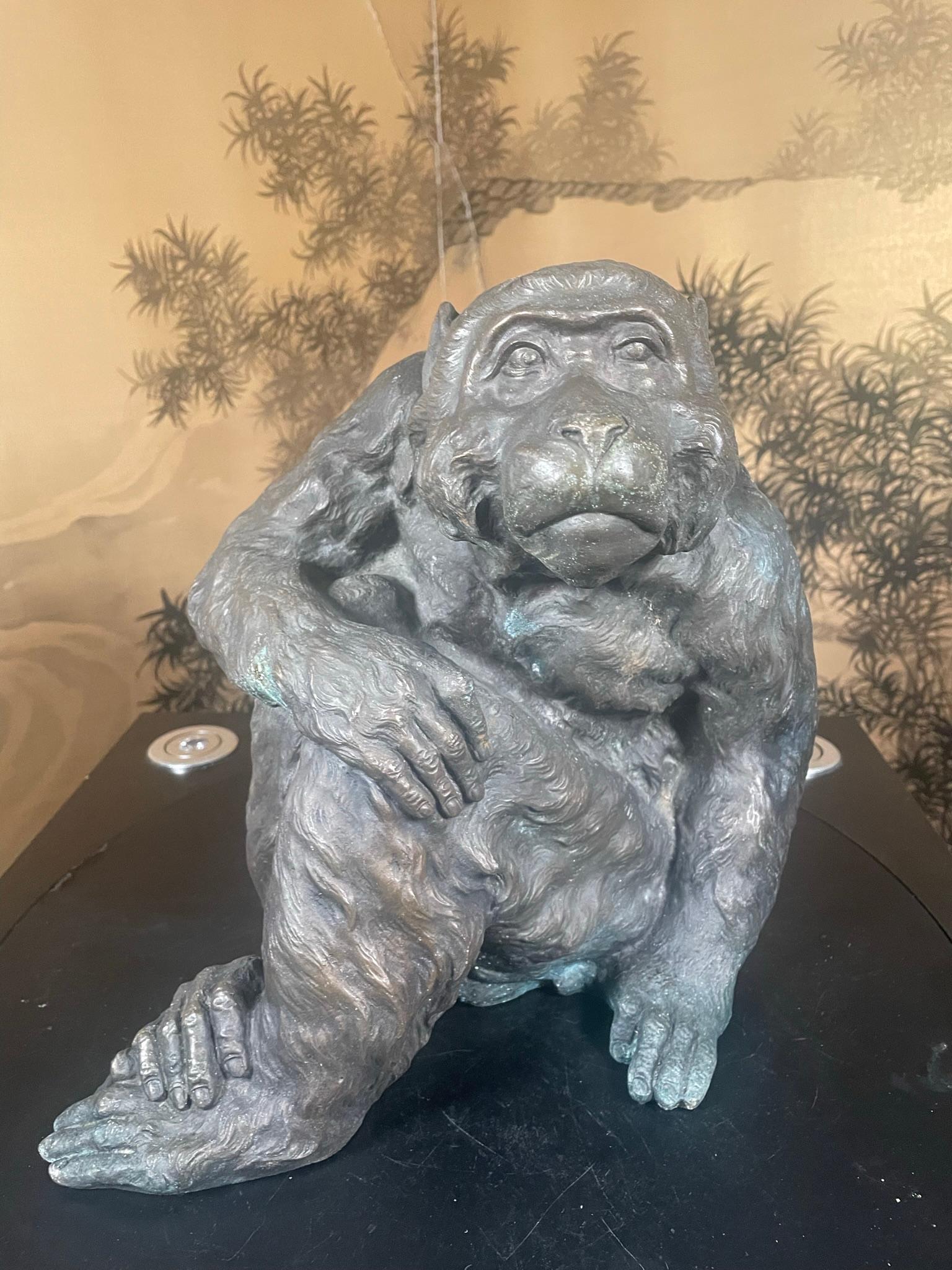 Japan Fine Large Antique Bronze Monkey With Fine Details In Good Condition In South Burlington, VT