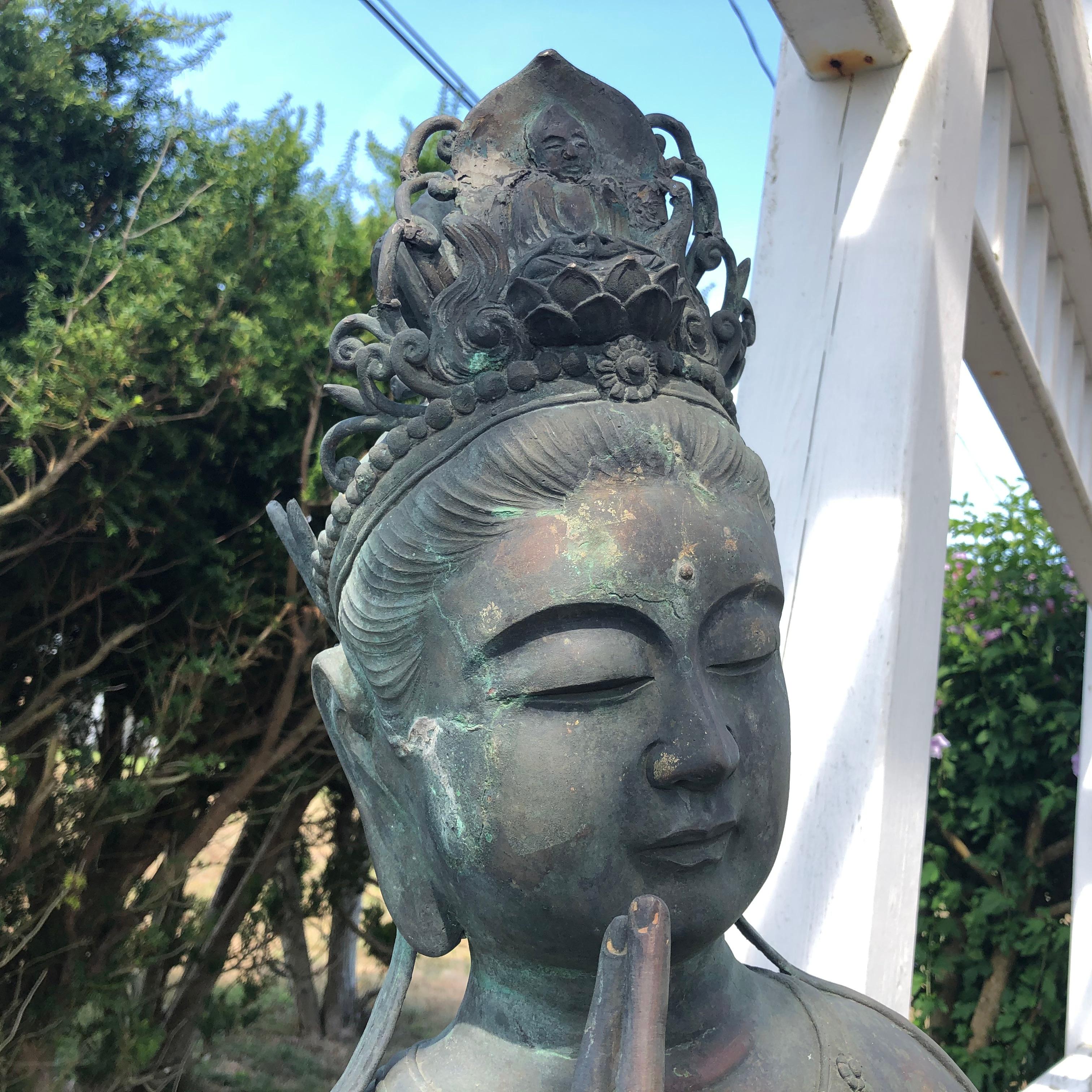 Japan Fine Large and Elegant Antique Bronze Seated Kanon Maitreya Beautiful Face 10