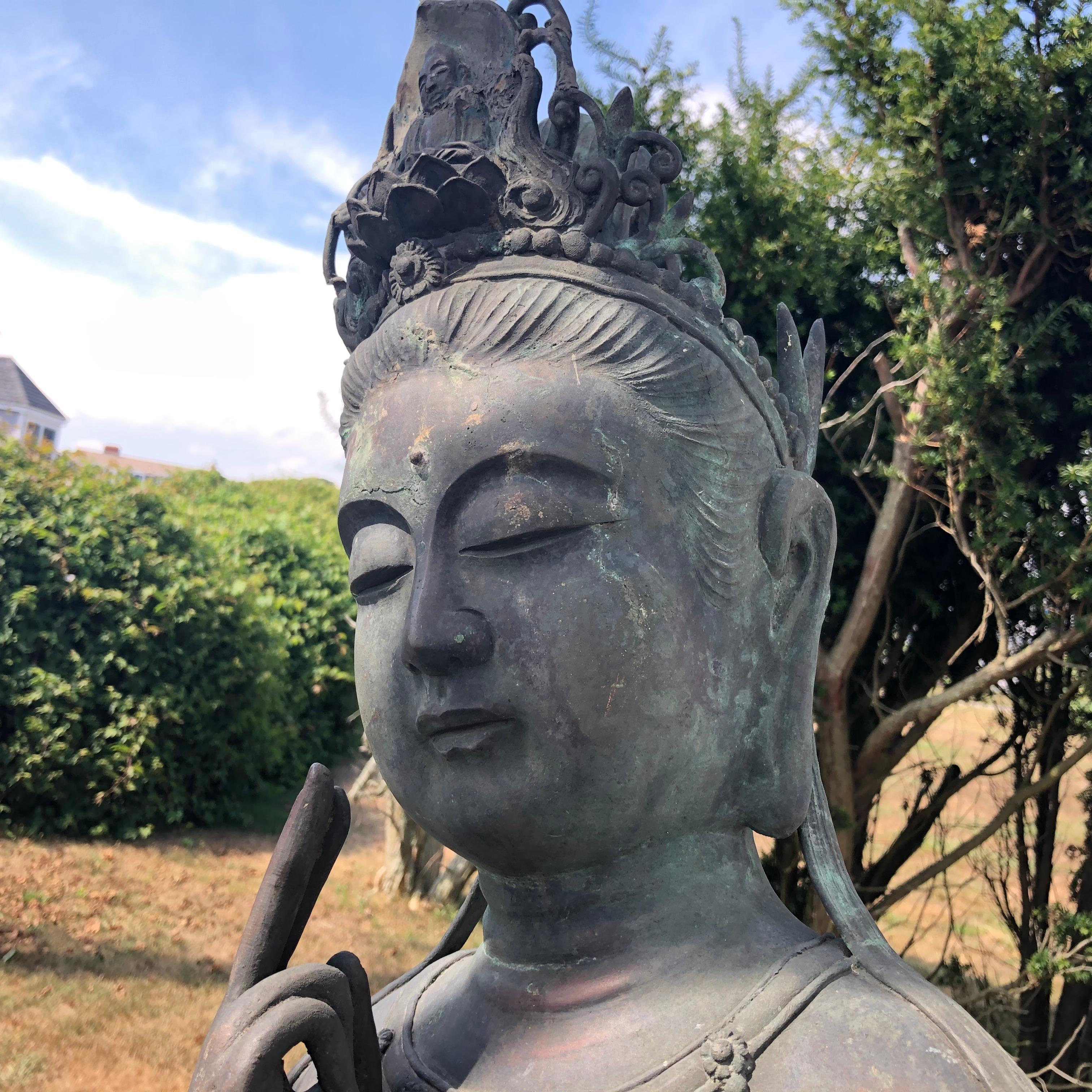 Cast Japan Fine Large and Elegant Antique Bronze Seated Kanon Maitreya Beautiful Face