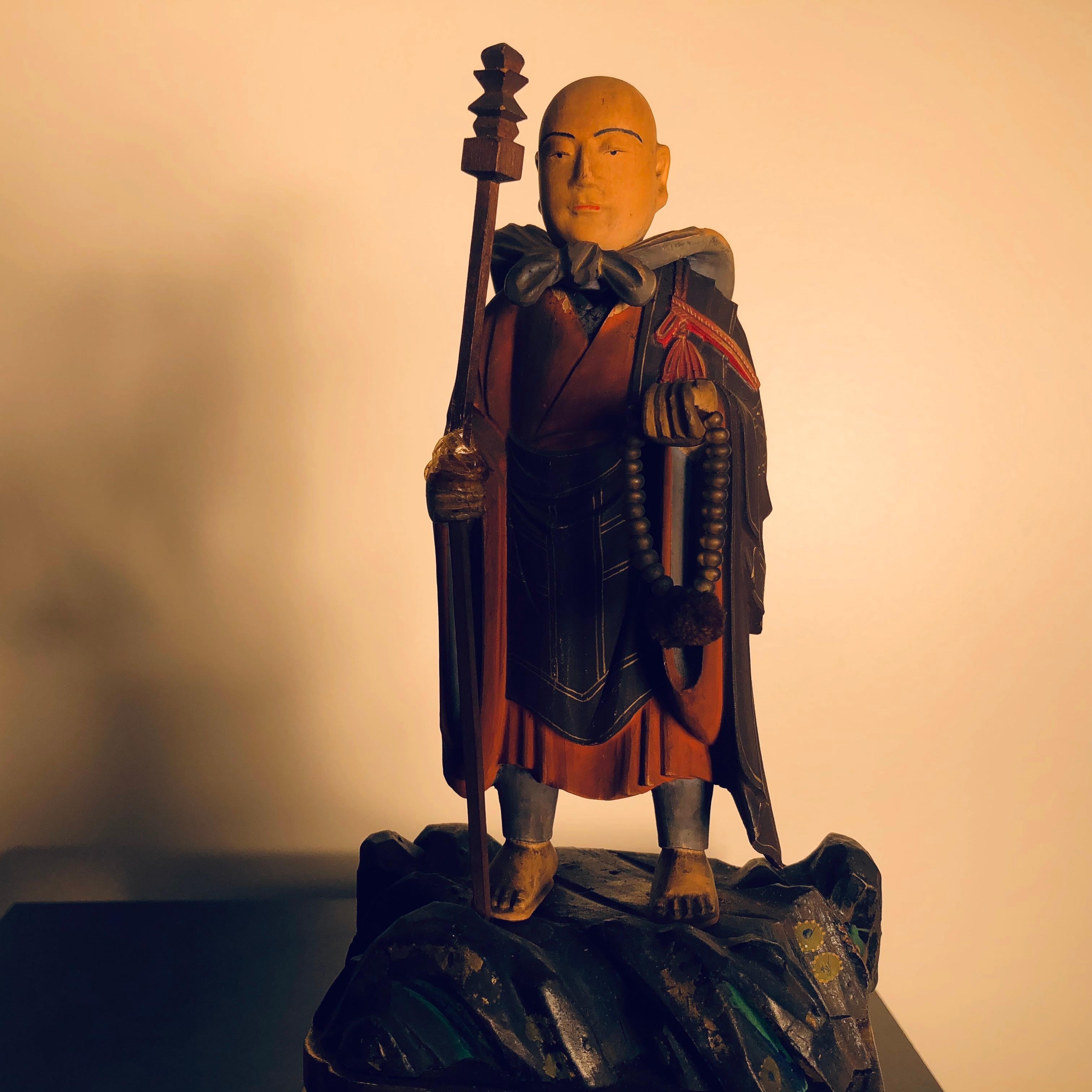 Japan Fine Old Buddhist Figure in Original Gold and Black Lacquer Box , Zushi 2