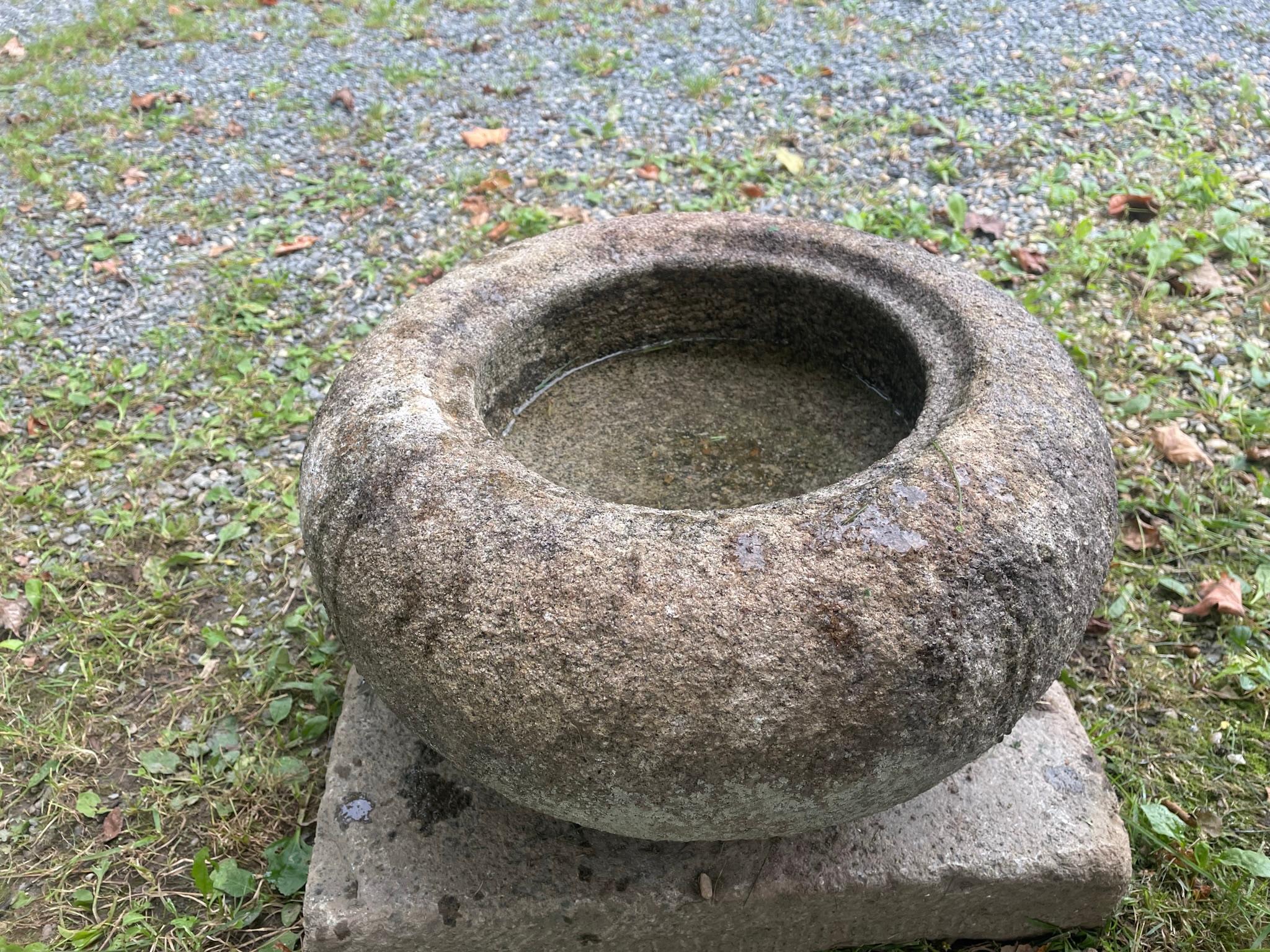 Japan Fine Old Stone Water Garden  Basin Tsukubai  In Good Condition In South Burlington, VT