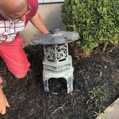 Japan Fine Hand Cast Bronze Lantern with Exquisite Details