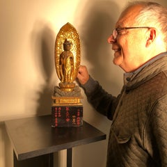 Japan Gold Classic Compassionate Kanon Guan Yin, Original Gold Lacquer, Signed