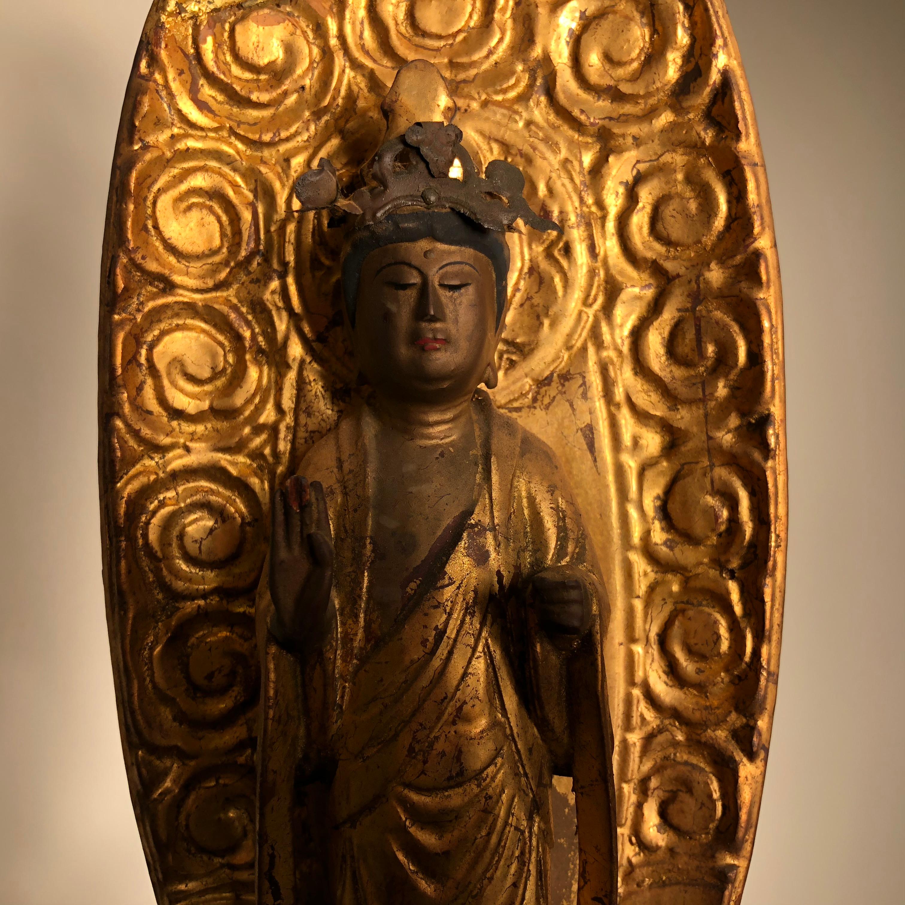 Hand-Carved Japan Gold Classic Compassionate Kanon Guan Yin, Original Gold Lacquer, Signed