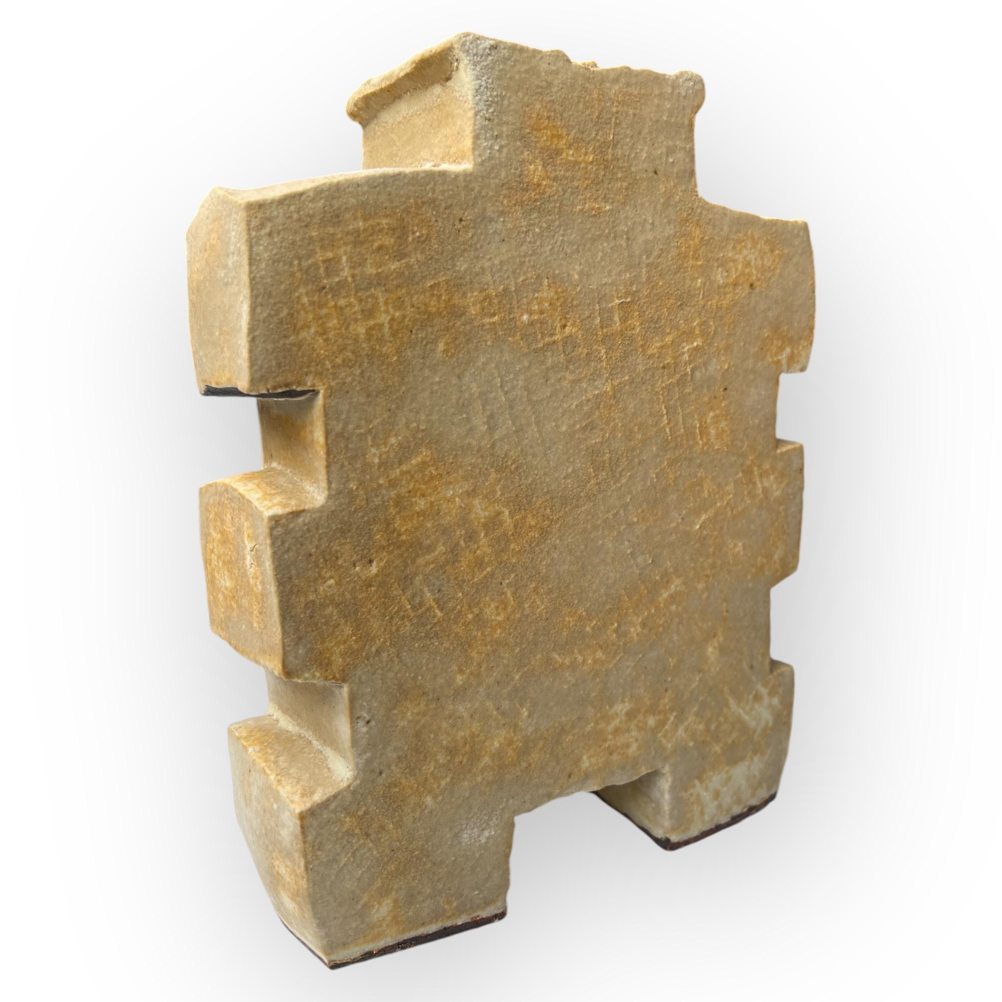 XX secolo Giappone, vaso di forma irregolare, Sakamoto Motoyuki, gres di Seto, circa 1980 in vendita