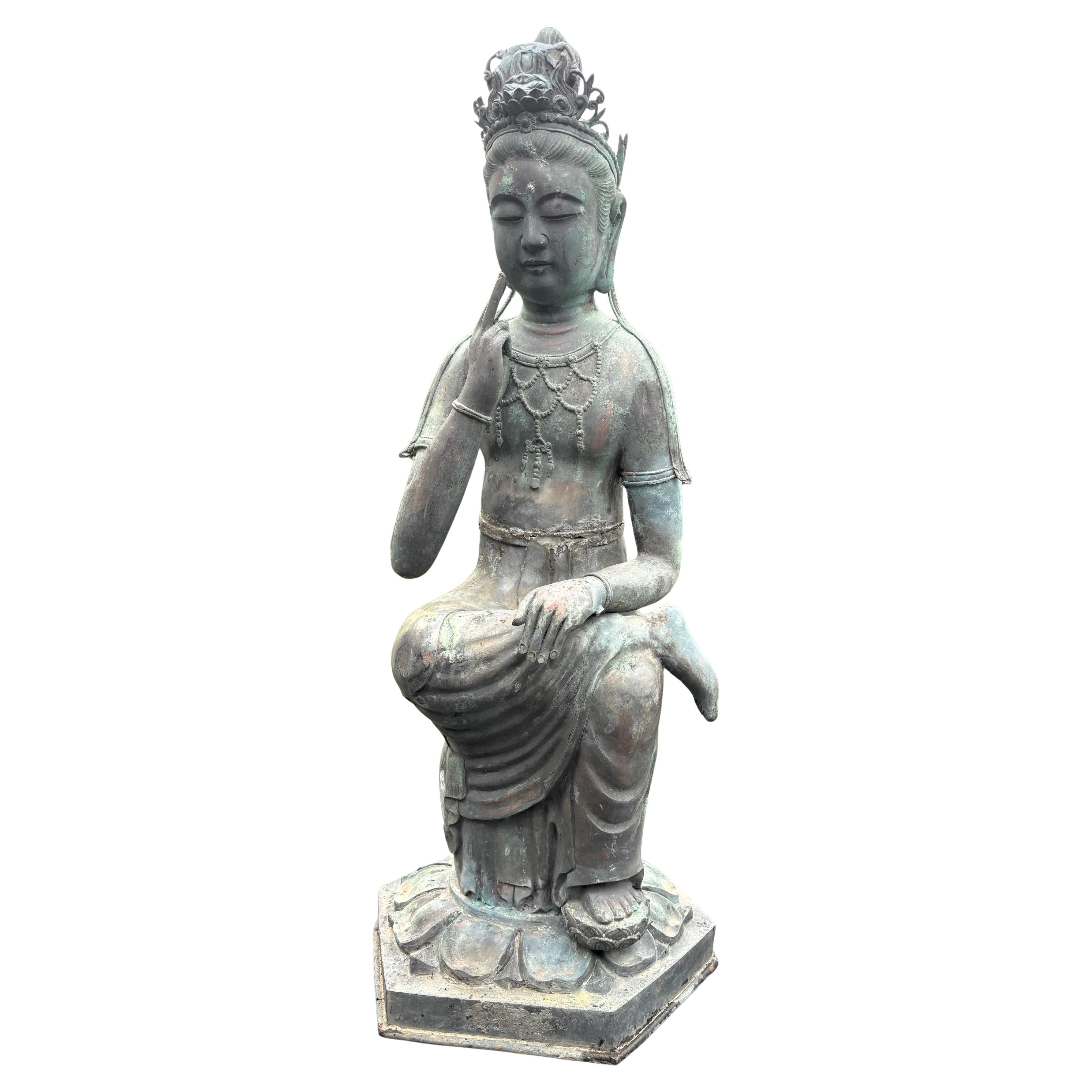 Japan Large  Antique Bronze Seated Kanon Beautiful Face