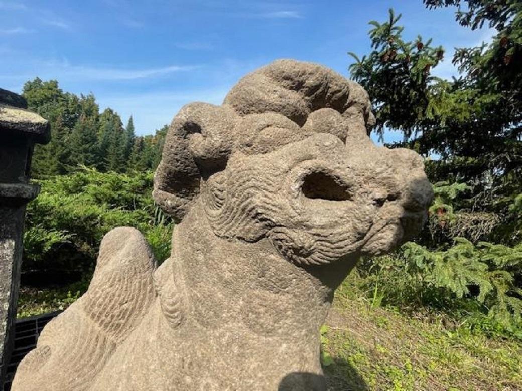 Japan Large Antique Stone Joyful Temple Lion, 19th Century  For Sale 1