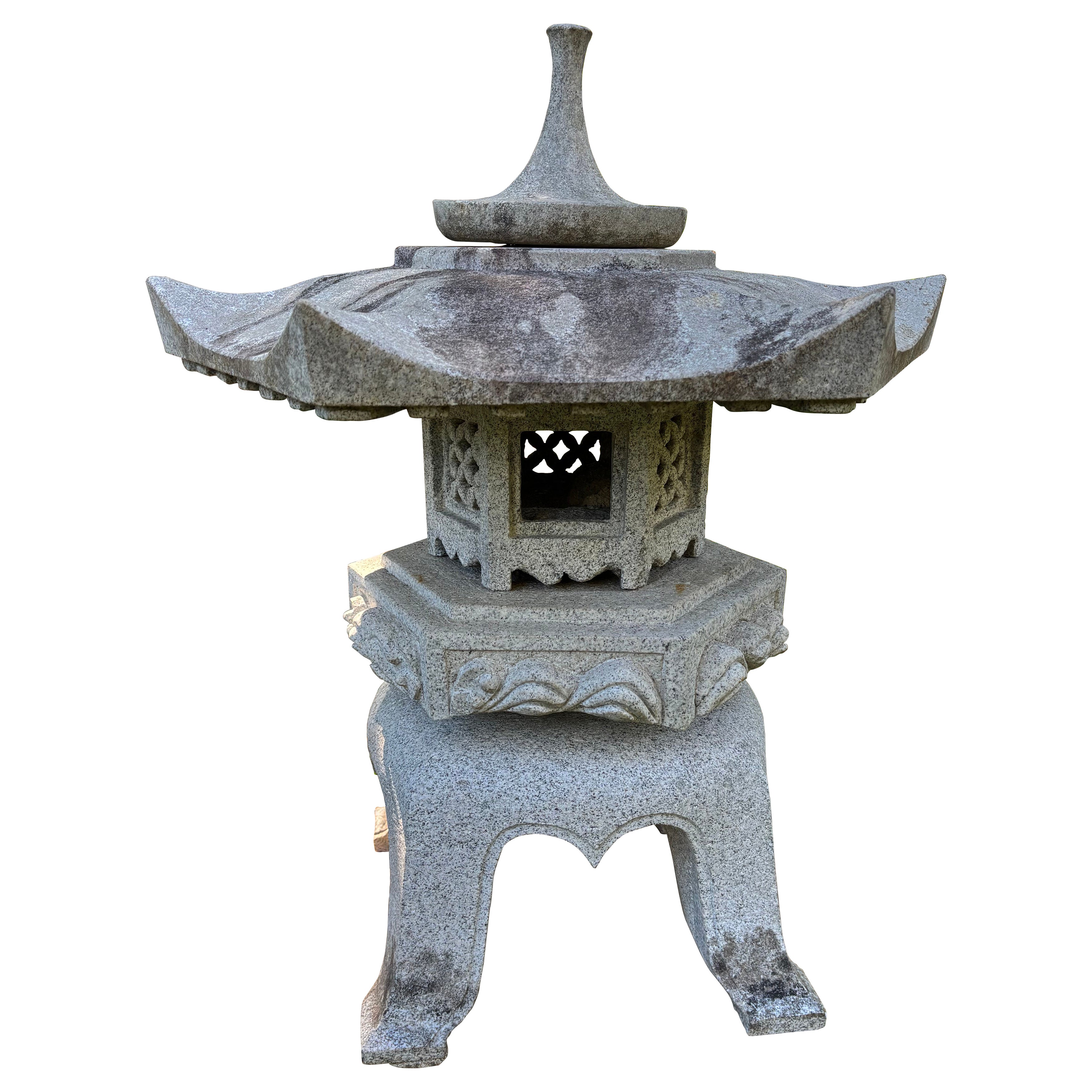 Japan Large Older Stone Classic Yukimi Lantern Beautiful Details, 33 Inches