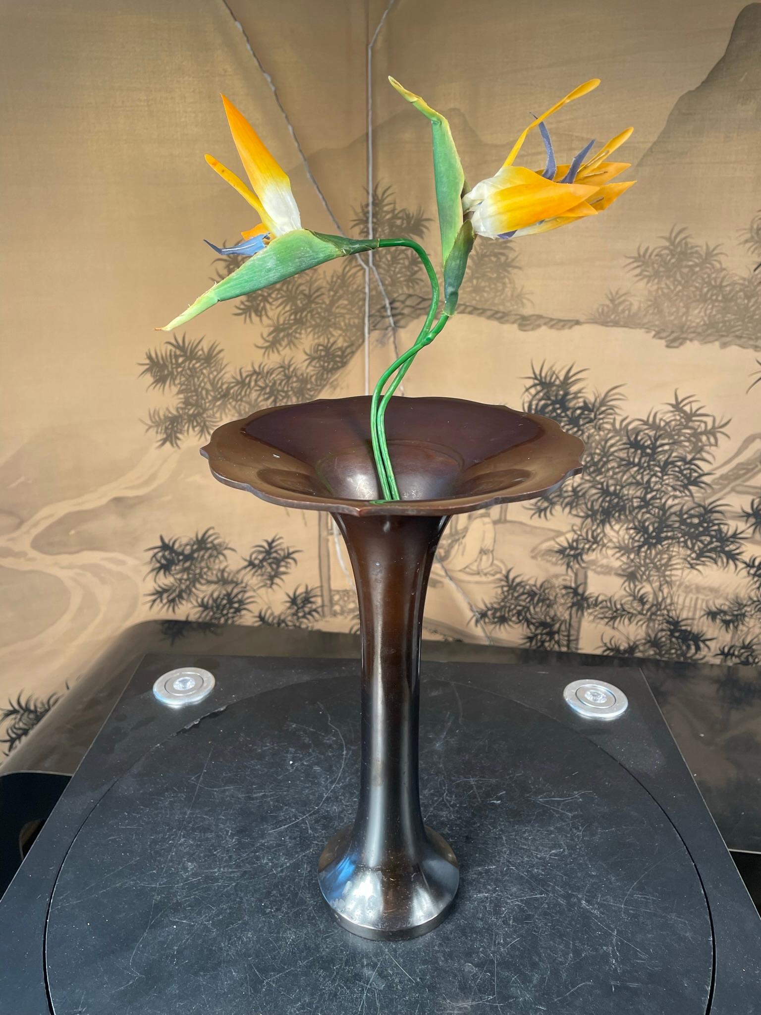 20th Century Japan Large Pretty Bronze Flower Petal Vase, Signed Box For Sale