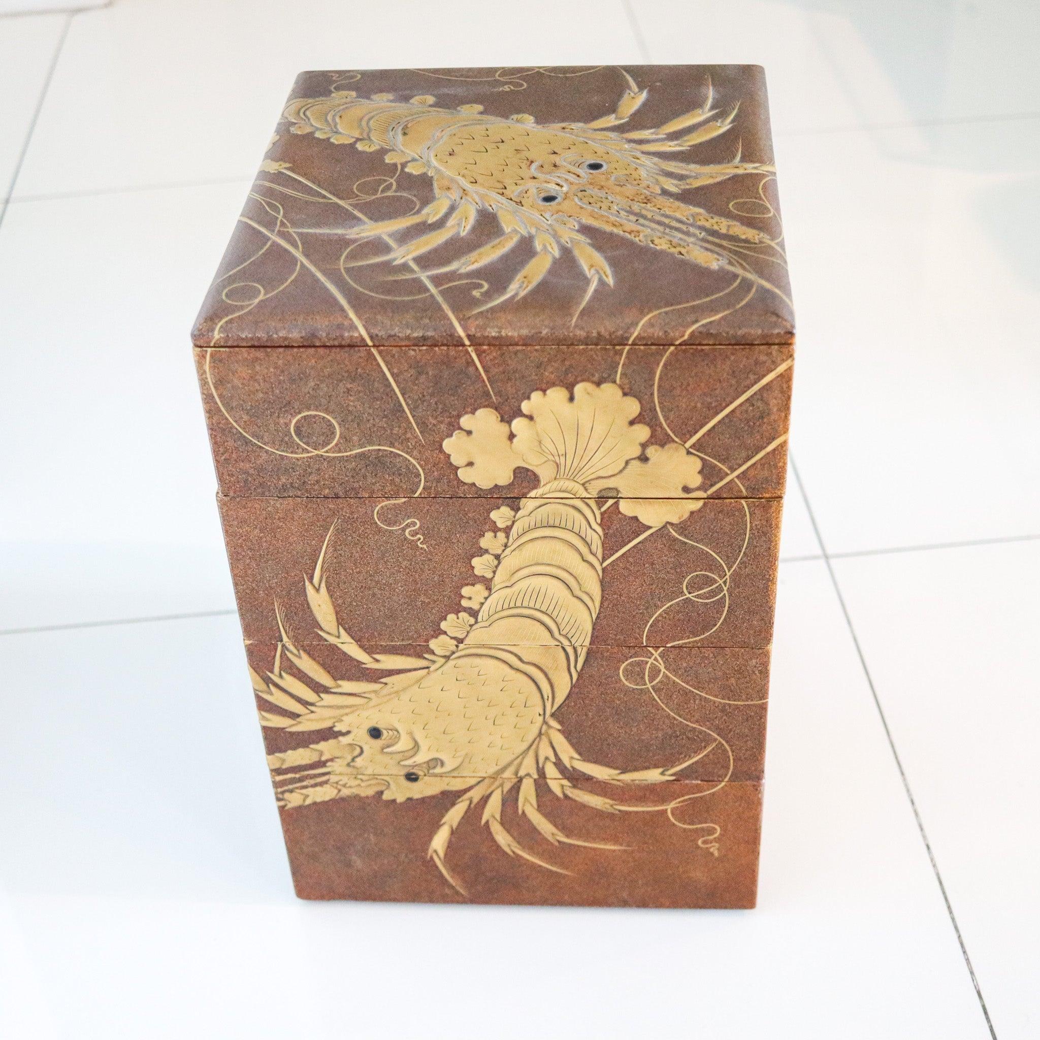 JAPAN Meiji-Periode 1870 Vier Etagen Präsentation Jubako Box Namiki Lack & Gold im Angebot 4