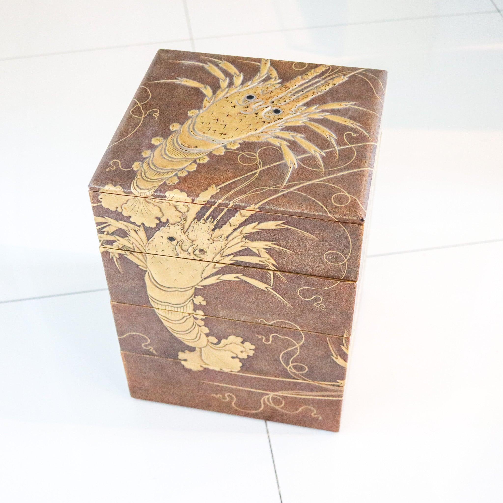 JAPAN Meiji-Periode 1870 Vier Etagen Präsentation Jubako Box Namiki Lack & Gold im Angebot 5